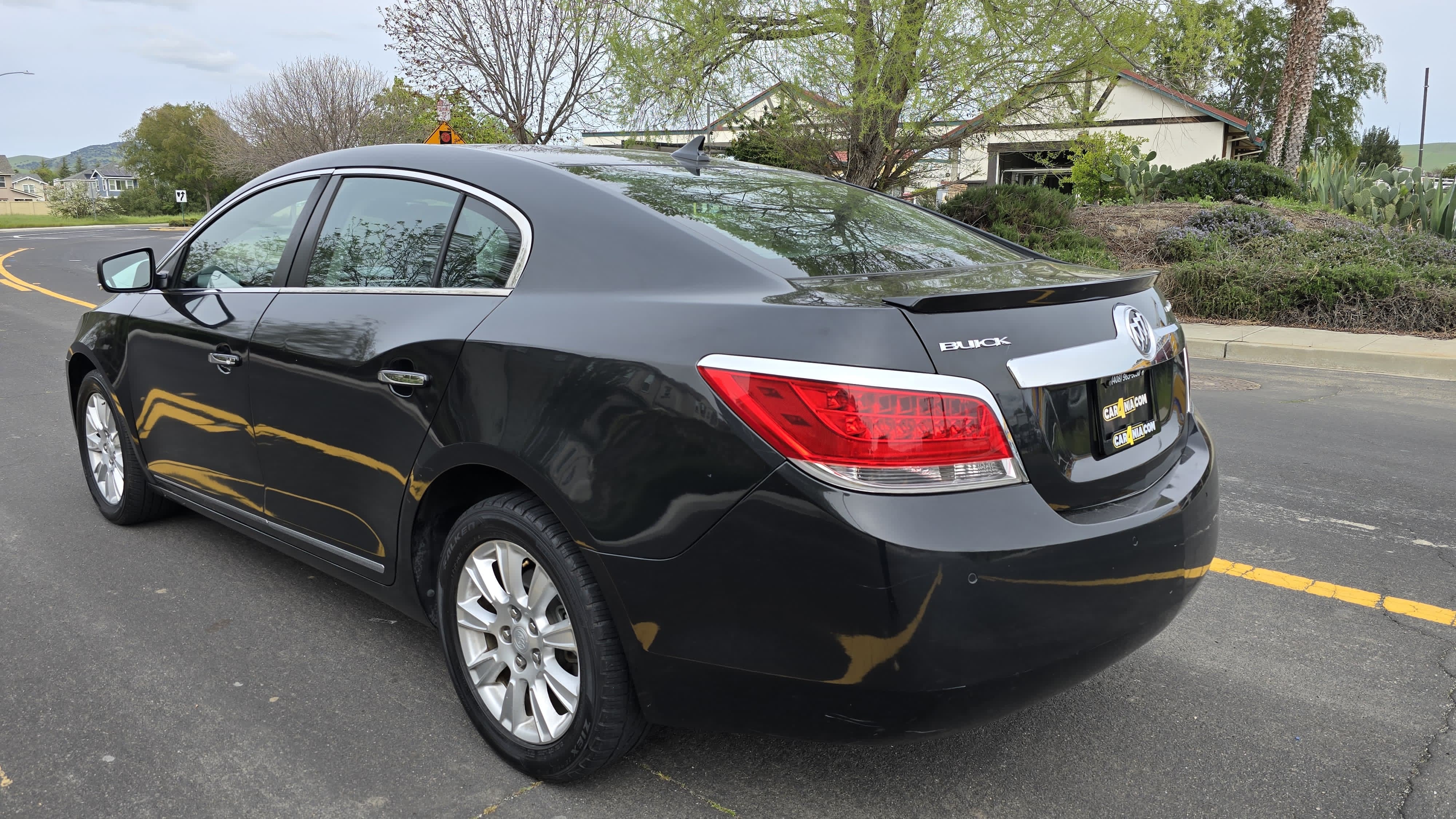 Buick Lacrosse 5