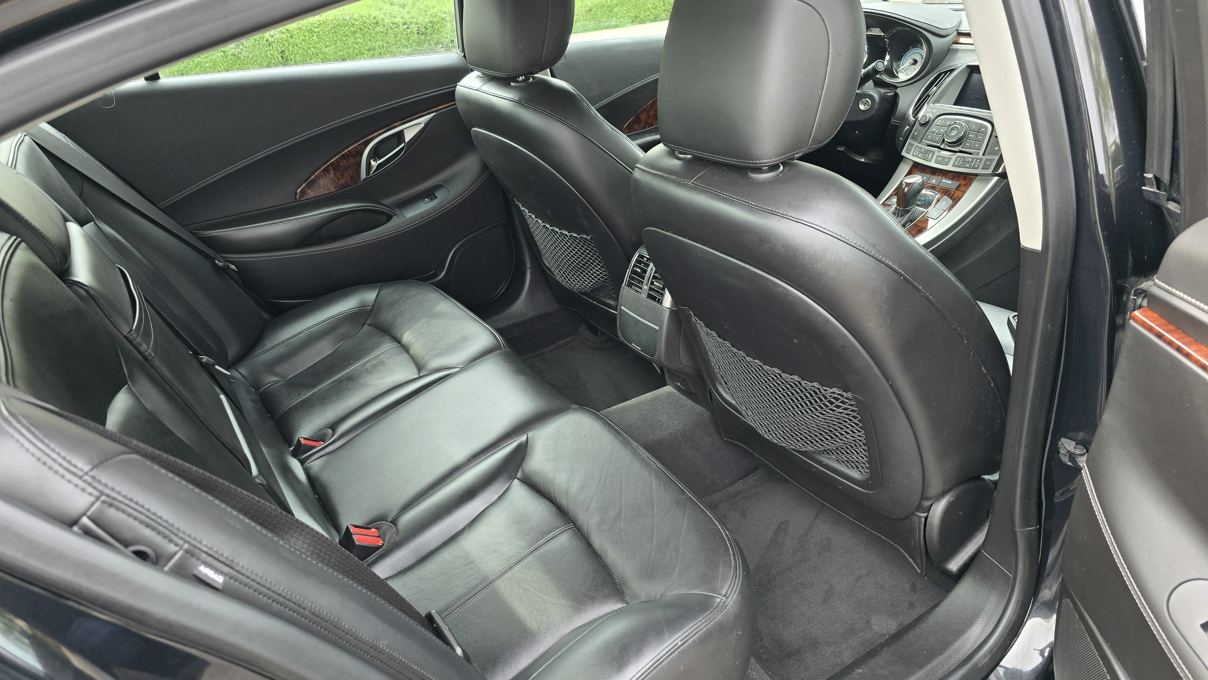 Buick Lacrosse 9