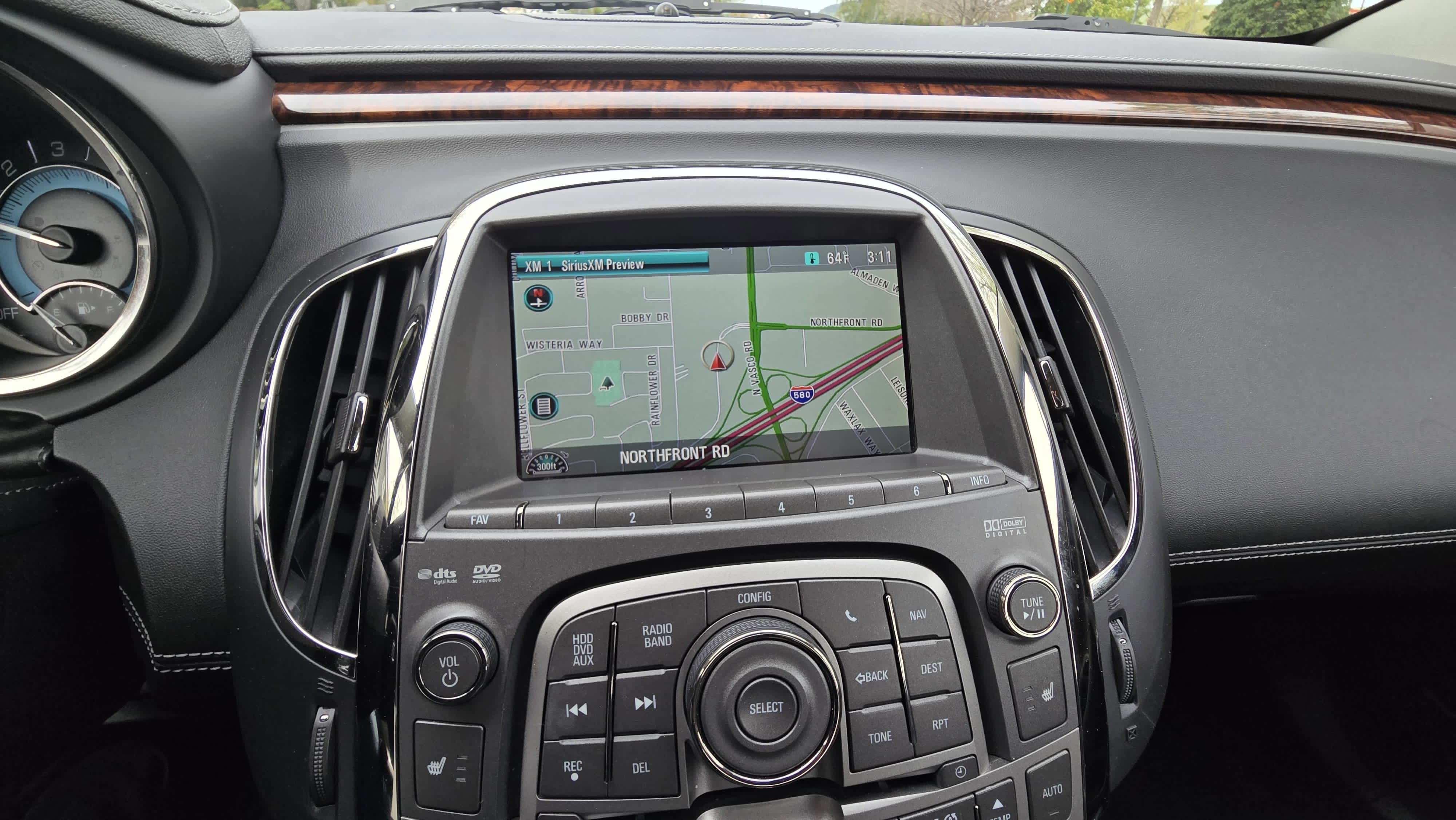 Buick Lacrosse 12