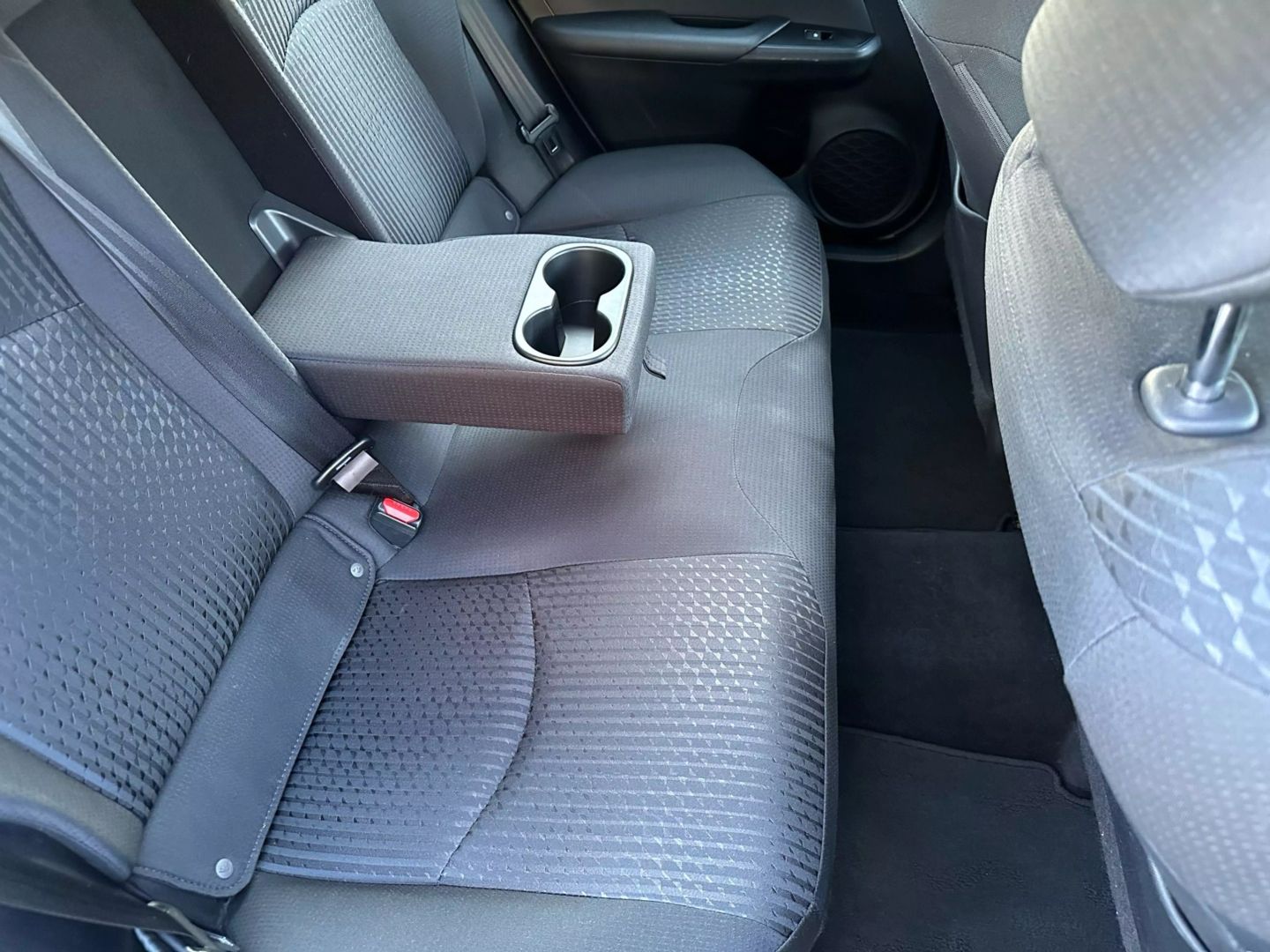 Toyota Prius 7