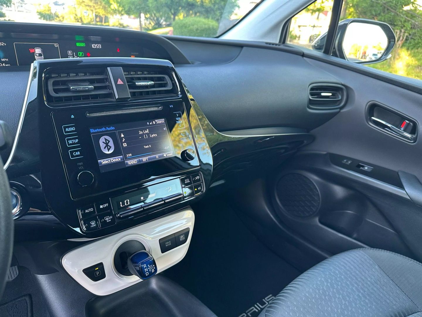 Toyota Prius 10