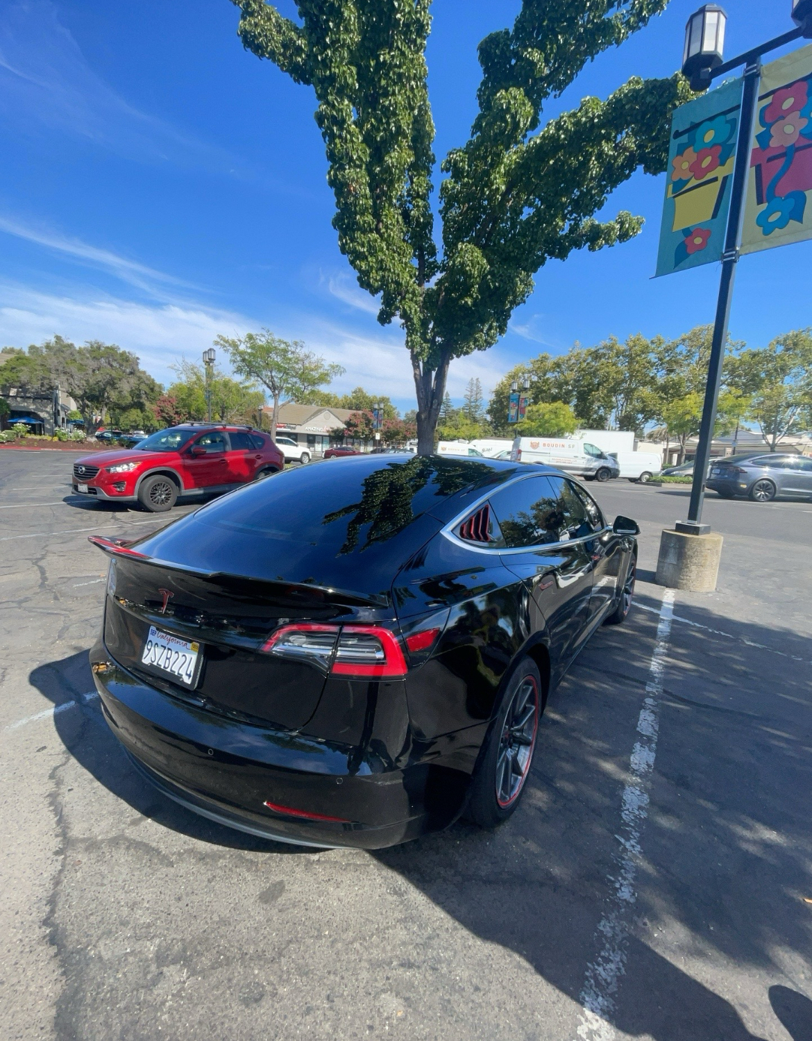 Tesla model 3 4