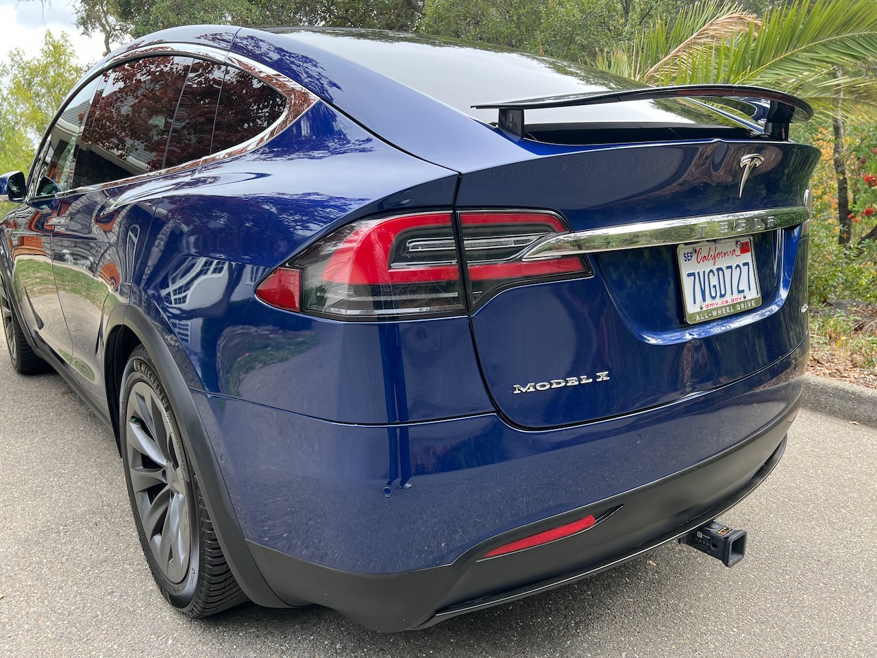 Tesla Model X 75D UNLIMITED FREE LIFETIME Supercharging 4