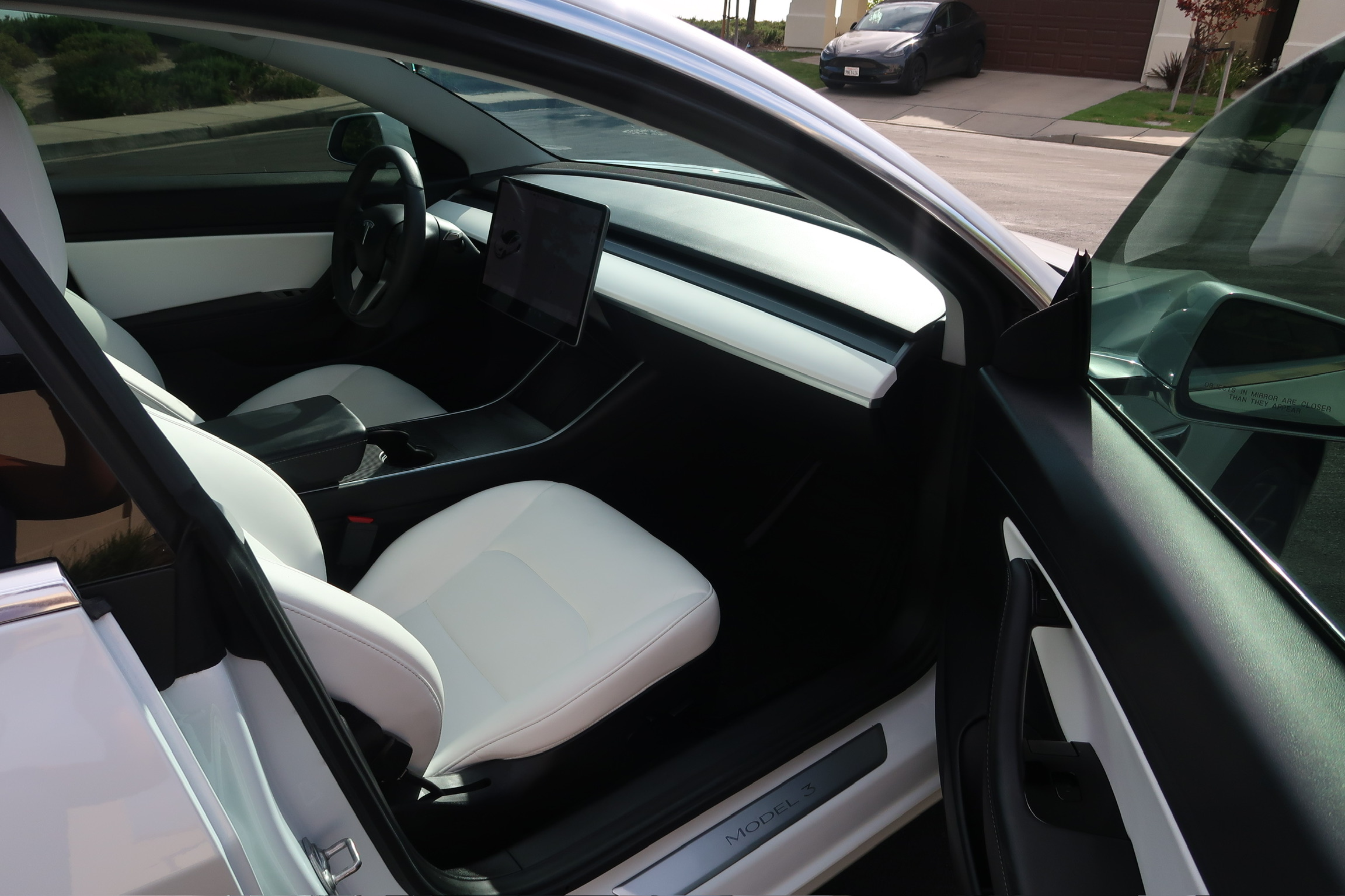 Tesla Model 3 Standard Range 8