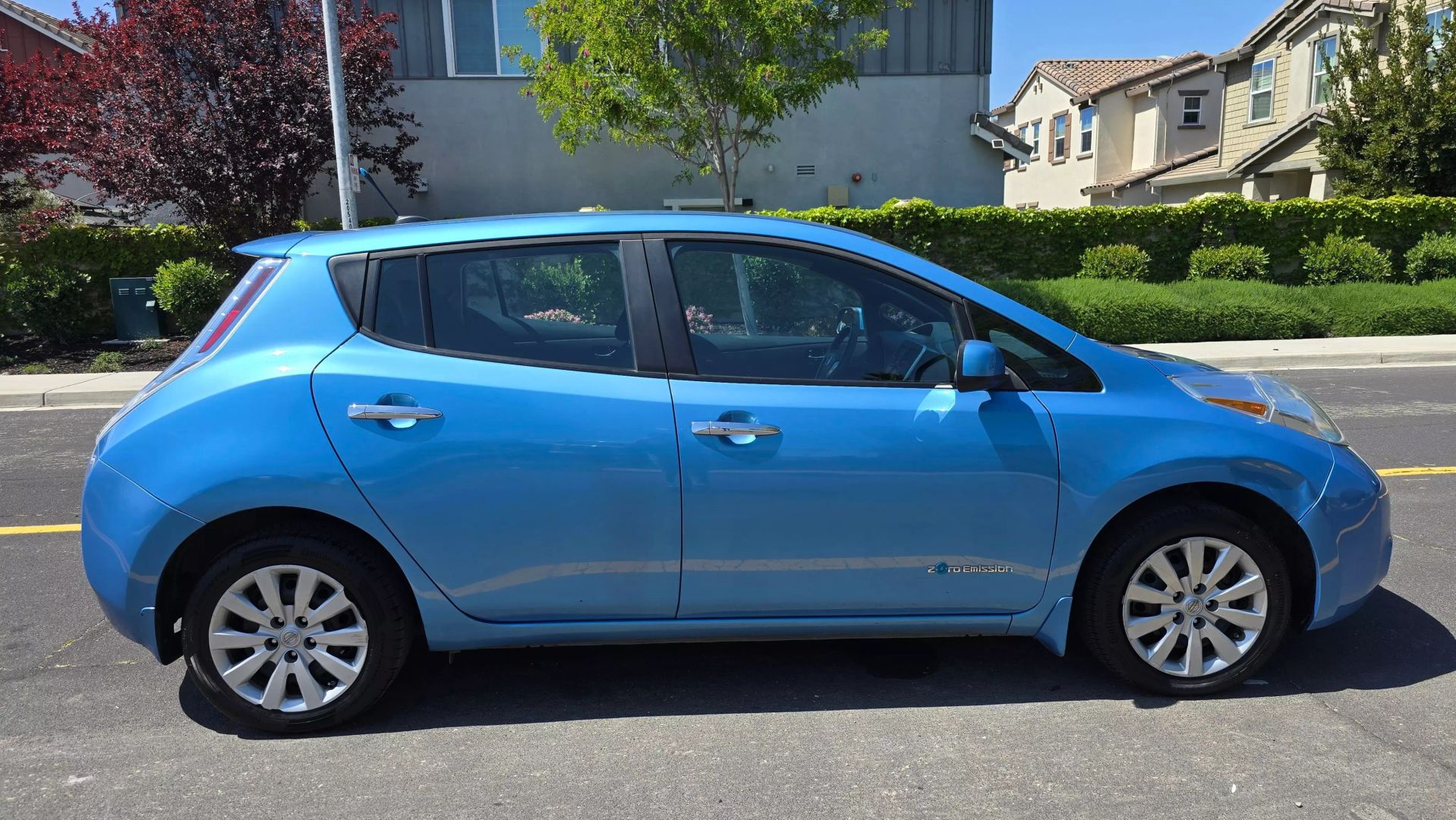 Nissan Leaf 4