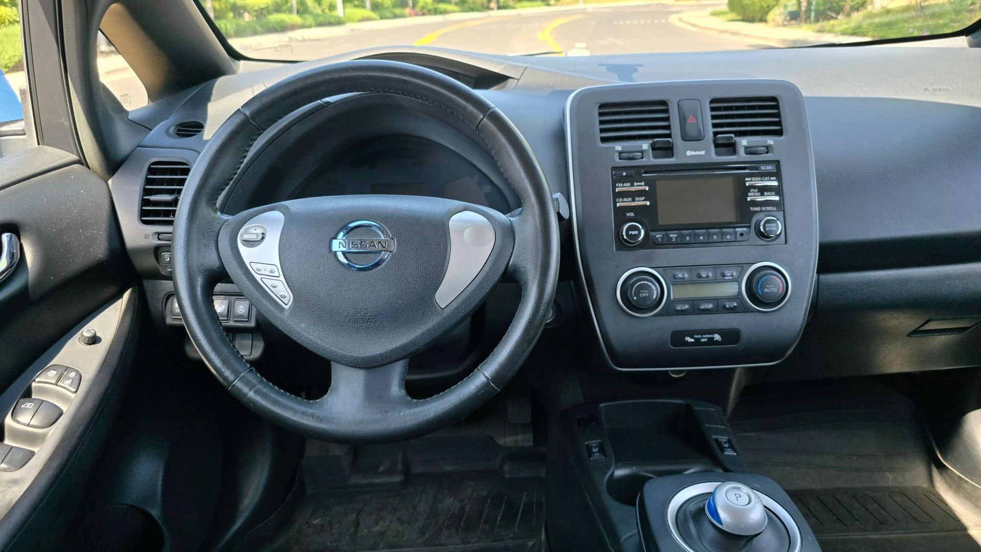 Nissan Leaf 11