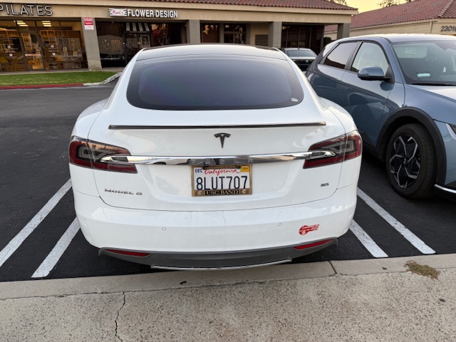 Tesla Model S 85 7