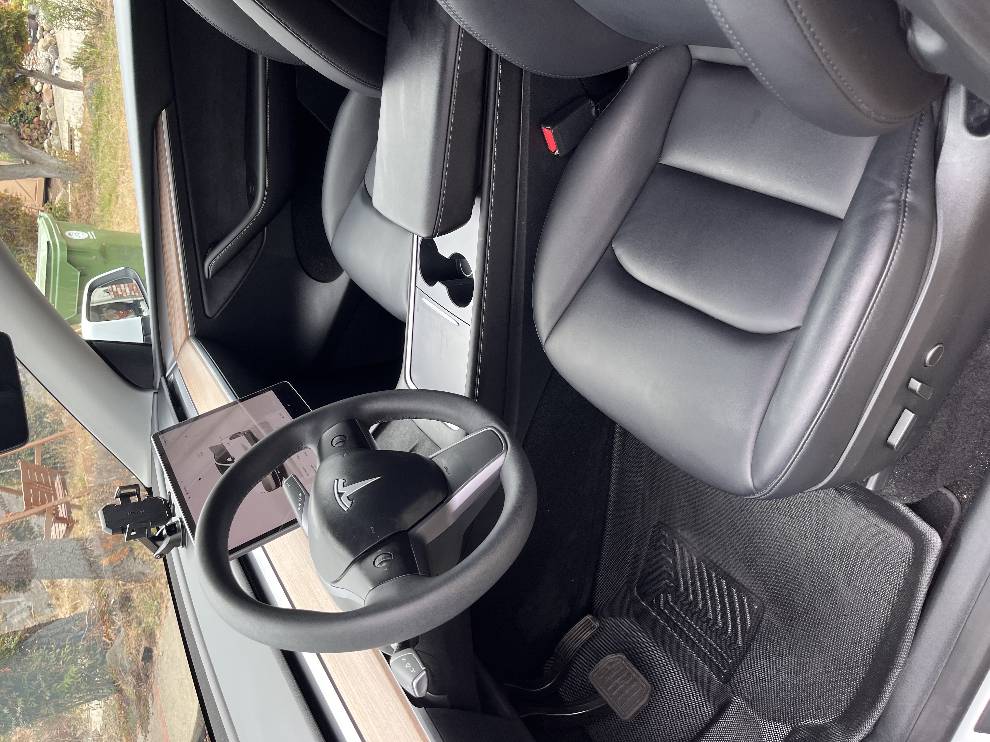 2023 Tesla Model Y Standard Range 25,400 miles 10