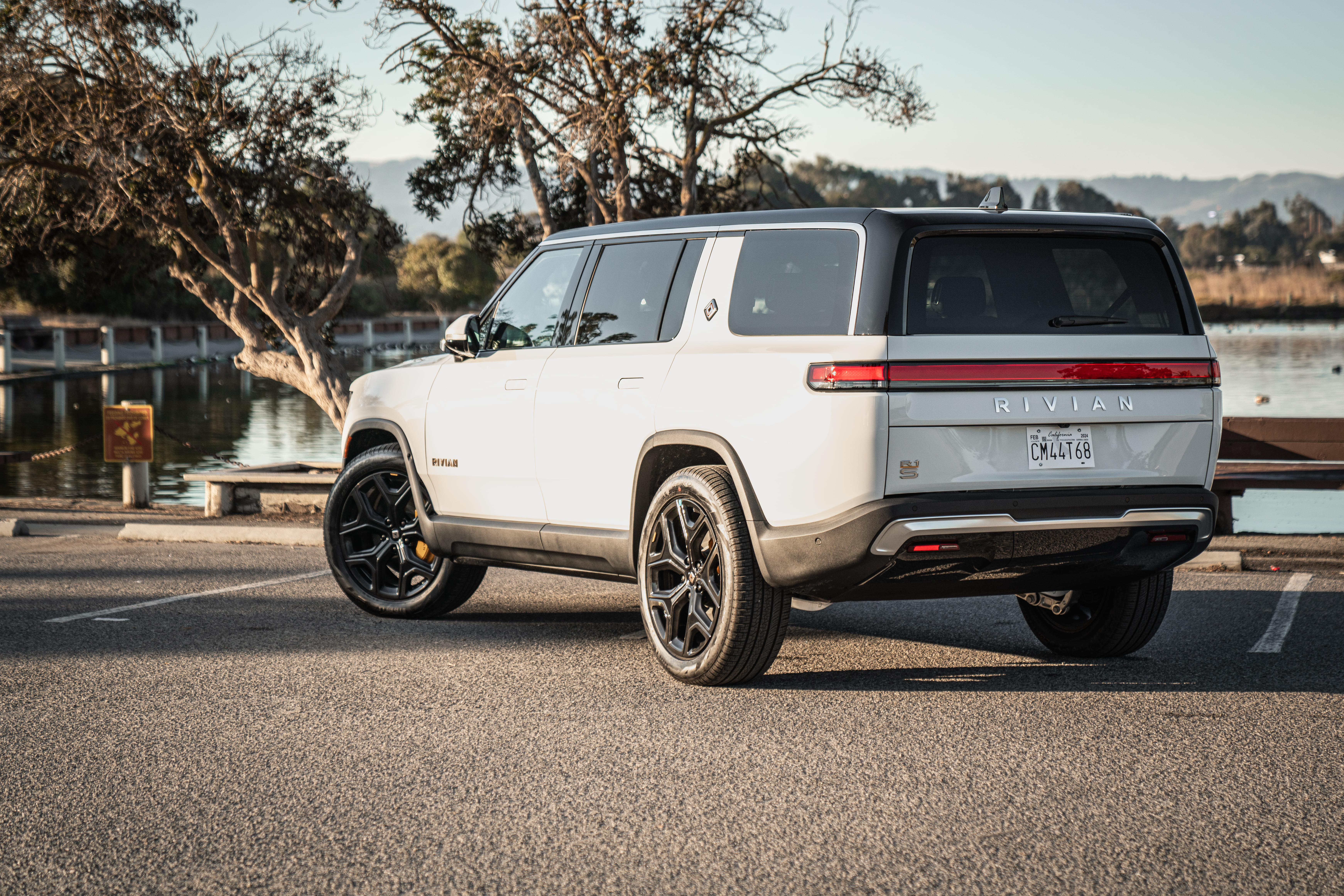 Rivian RS1 10