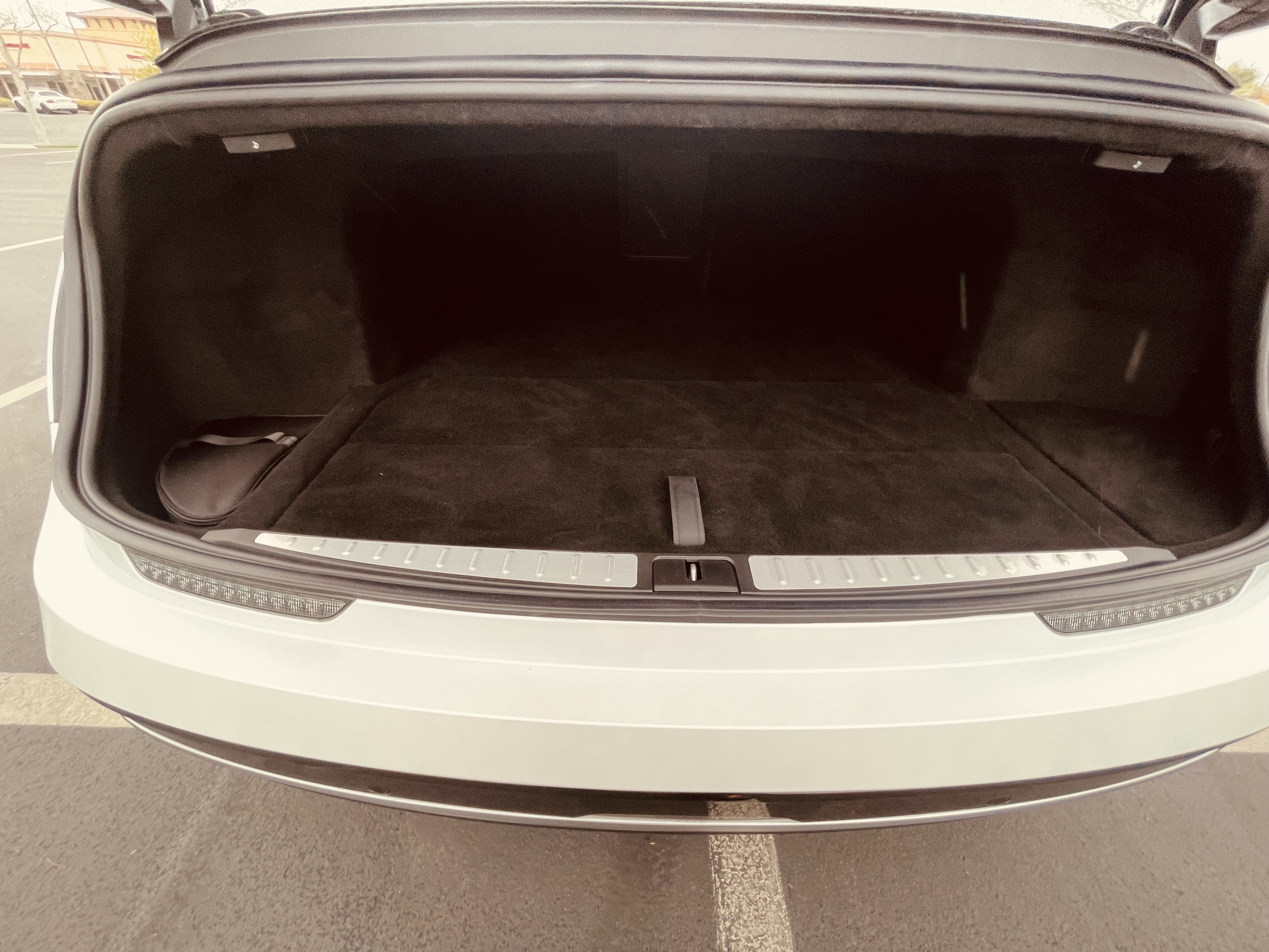 2023 Lucid Air Touring 10