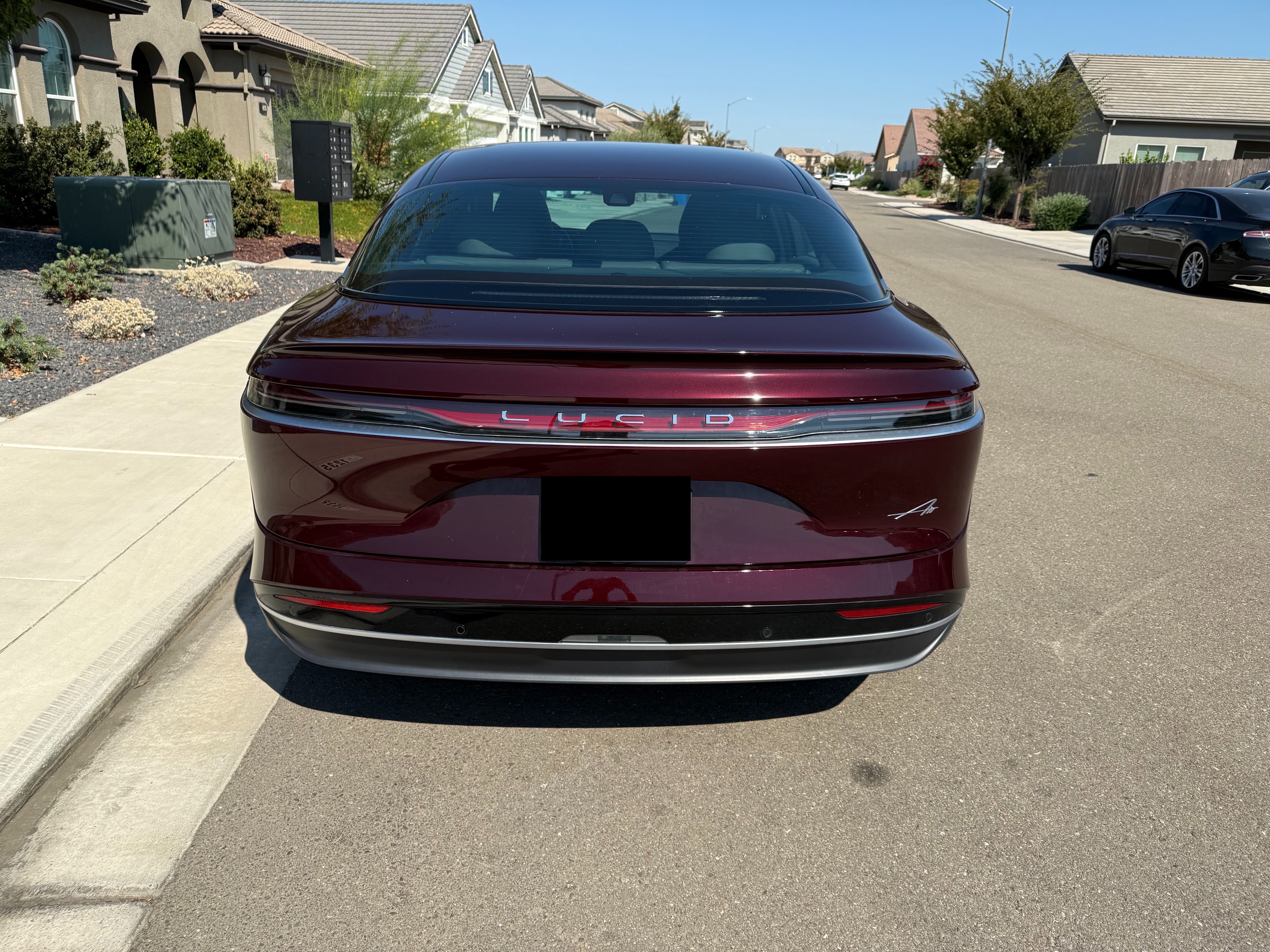 Lucid Air Pure AWD