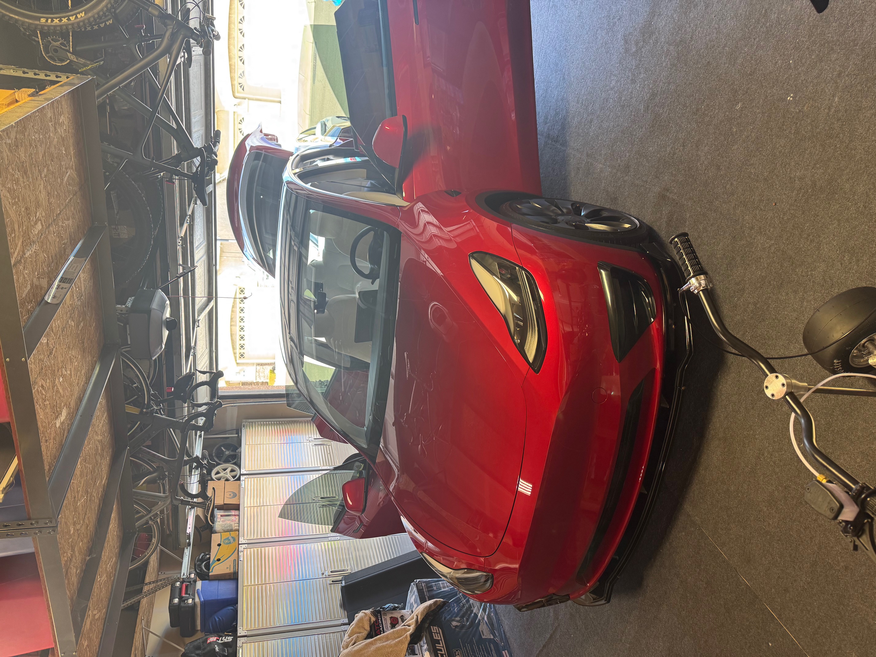 TESLA MODEL Y PERFORMANCE 11