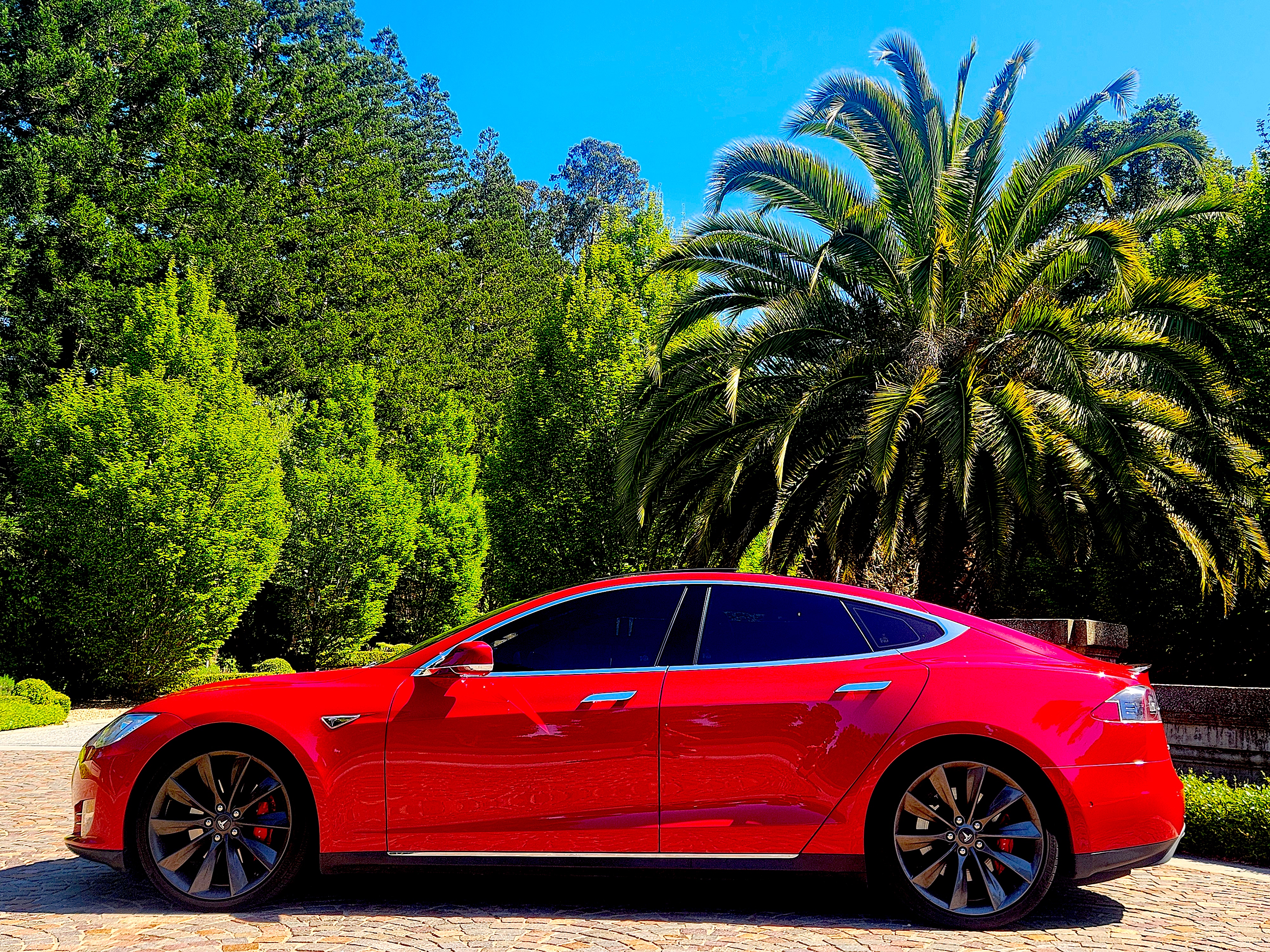 Tesla S P90DL --> Low miles,Ludicrous speed, full optioned, low miles ! 8