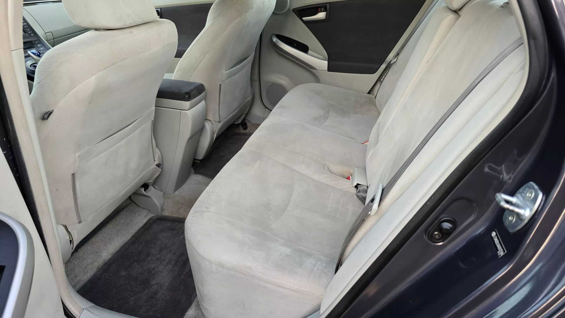 Toyota Prius 9
