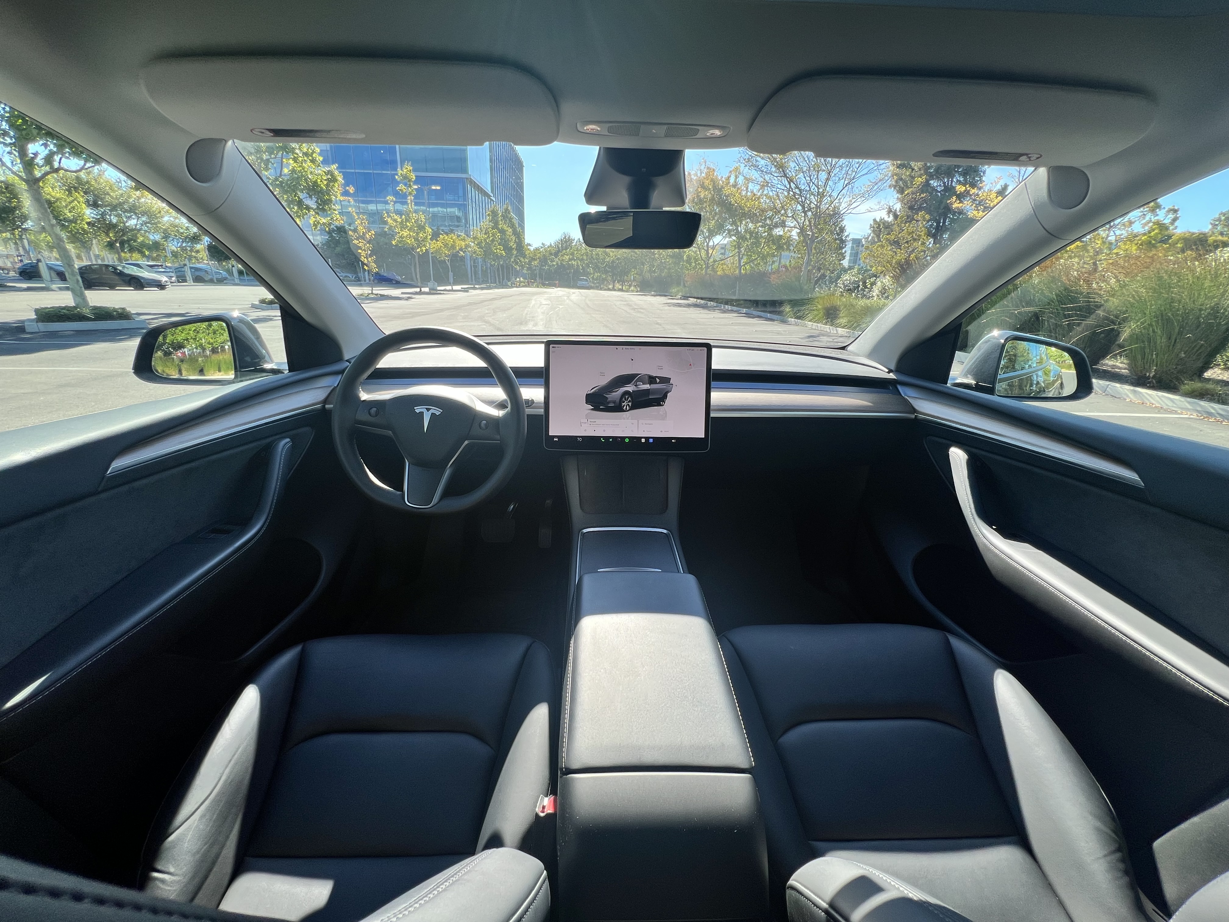 Tesla Model Y 11