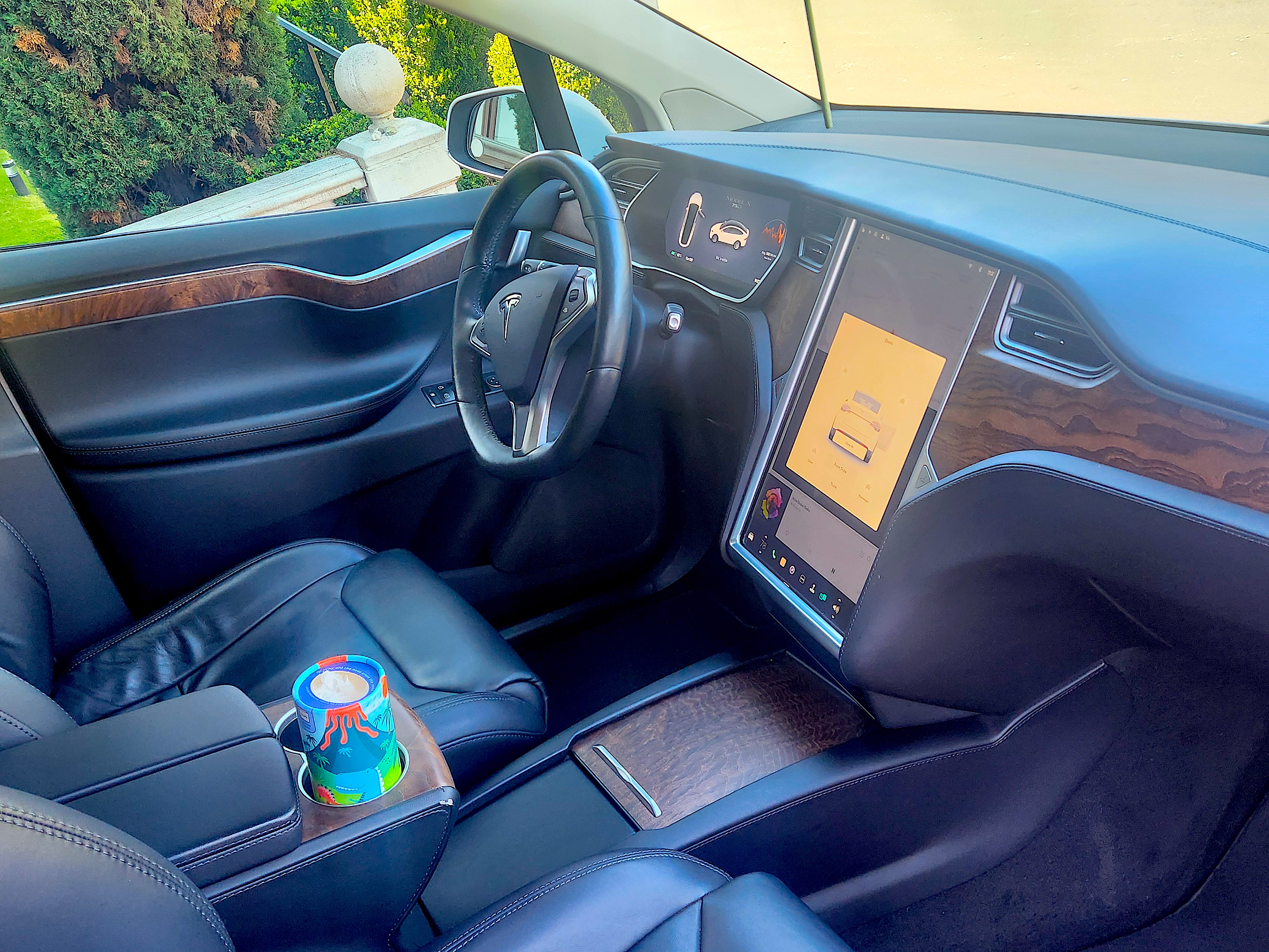 2016 Tesla X75D 5