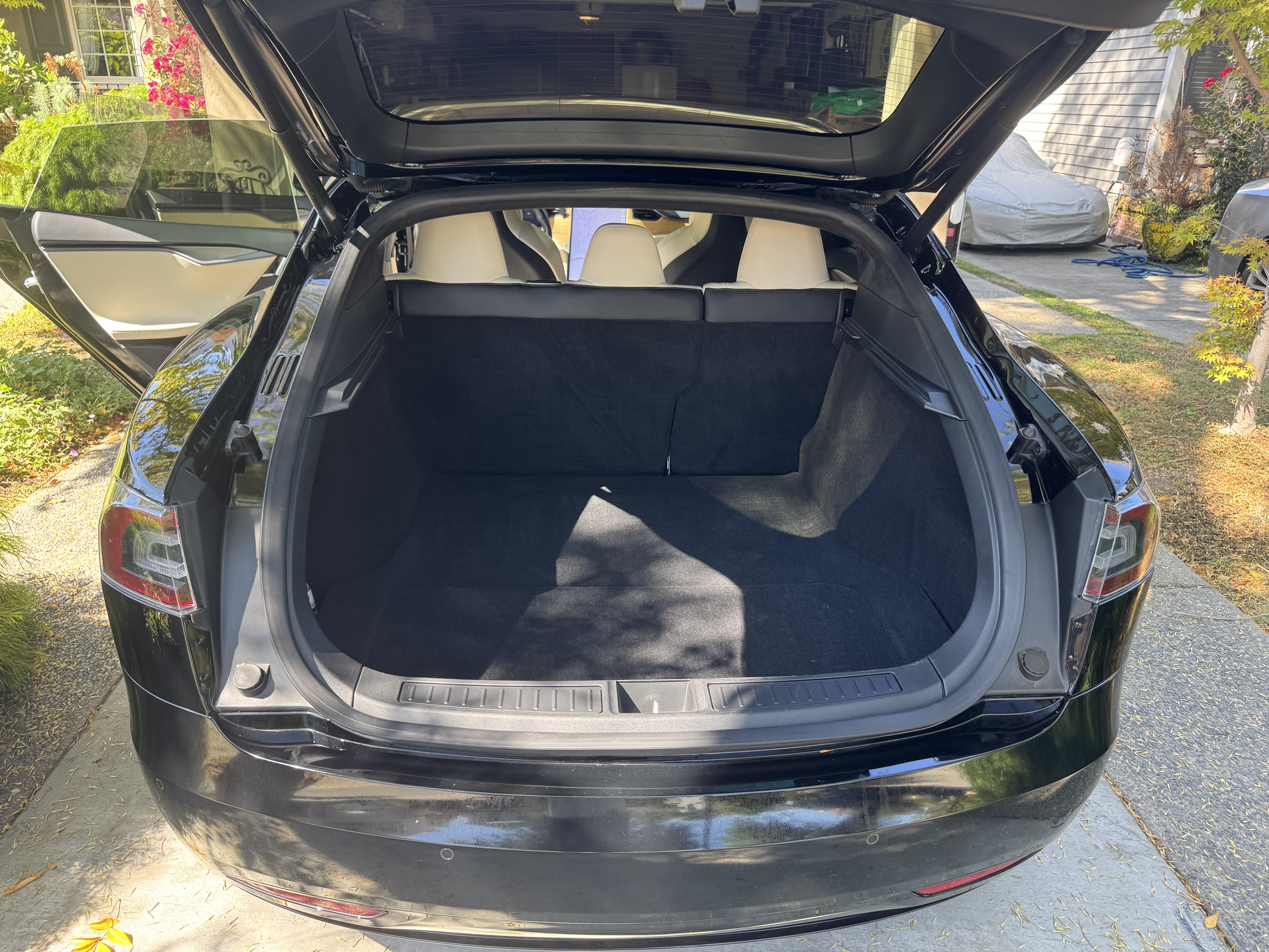 Tesla Model S P100D - Low Mileage!! 7
