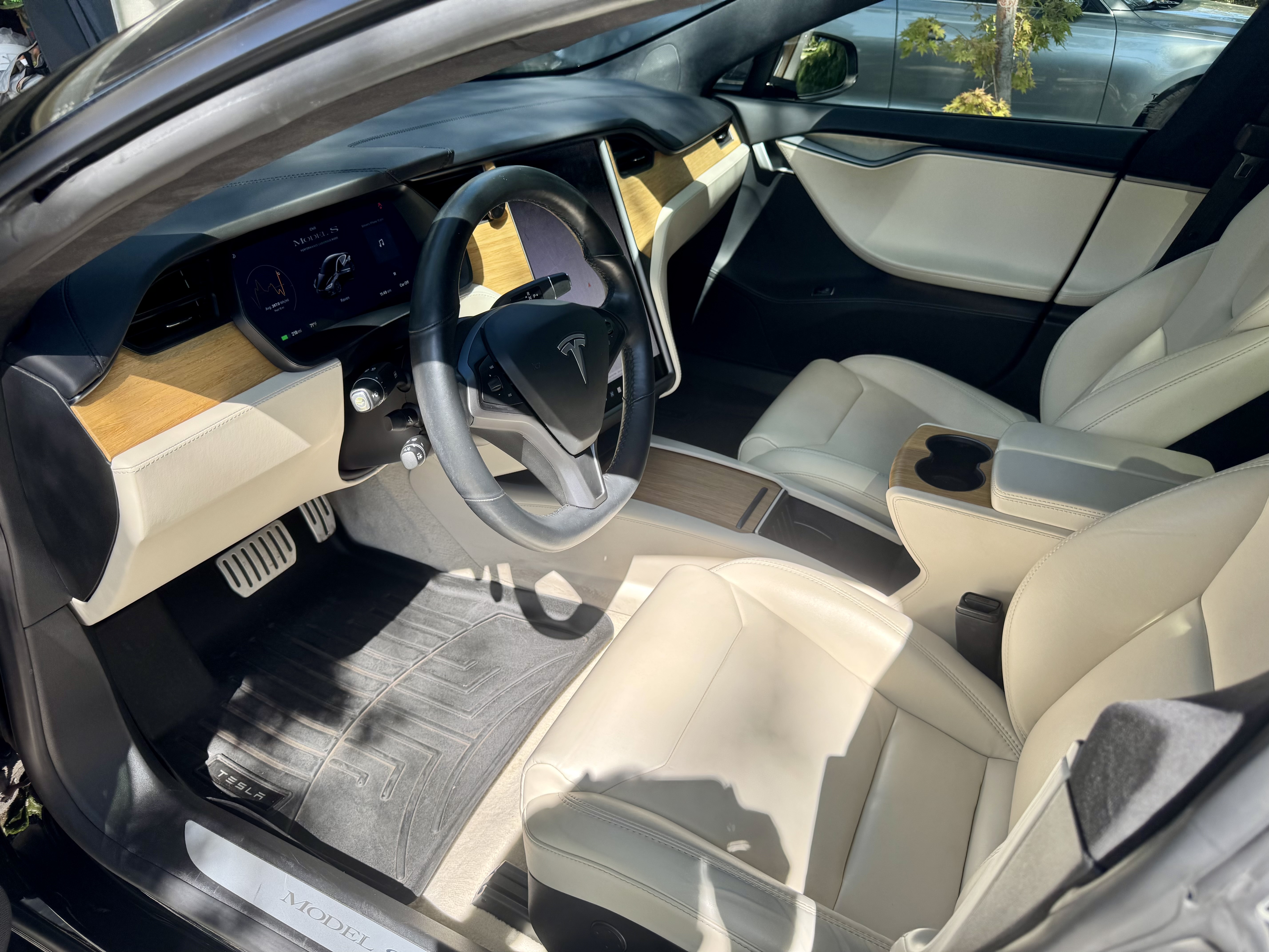 Tesla Model S P100D - Low Mileage!! 10
