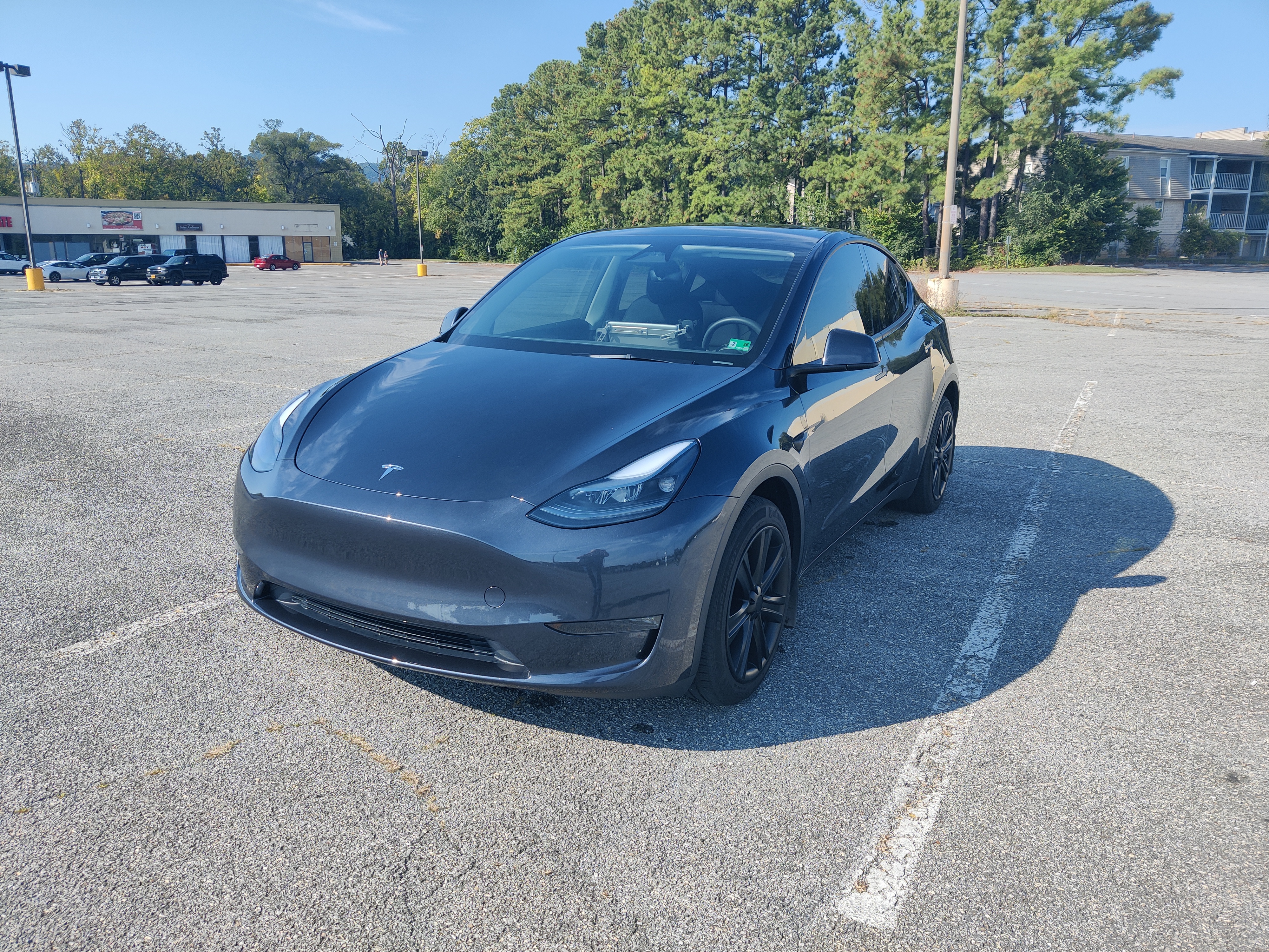 Tesla Model Y Long Range AWD