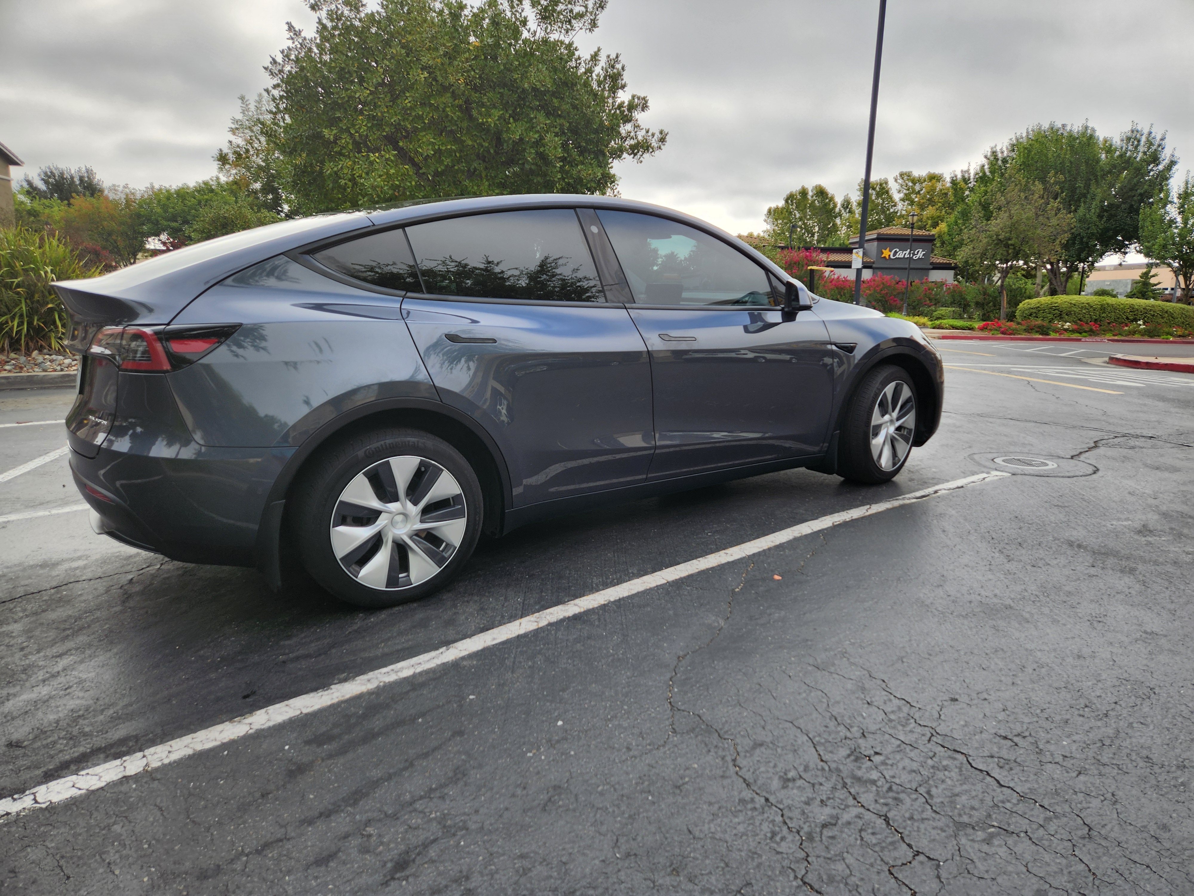 Tesla Model Y long range AWD salvage title 6