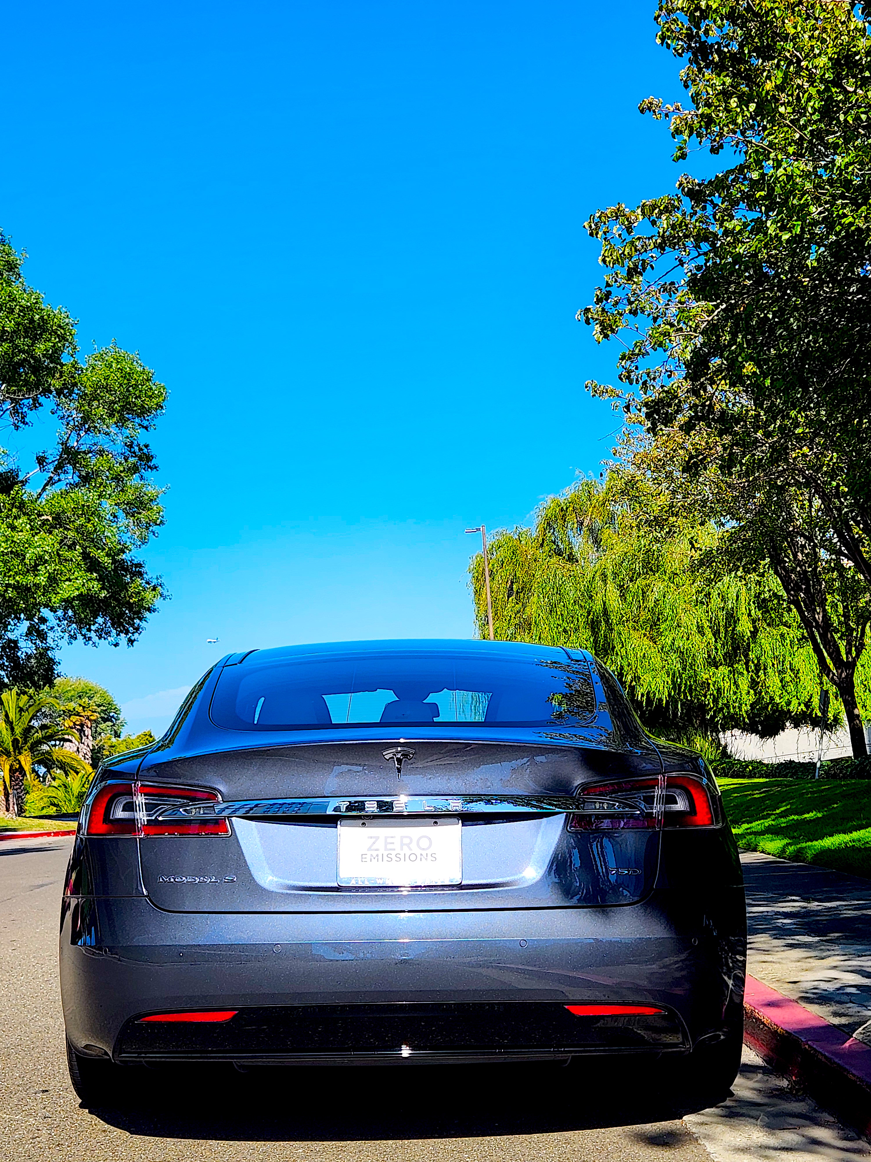 Tesla S75D with FREE UNLIMITED SUPERCHARGING 7