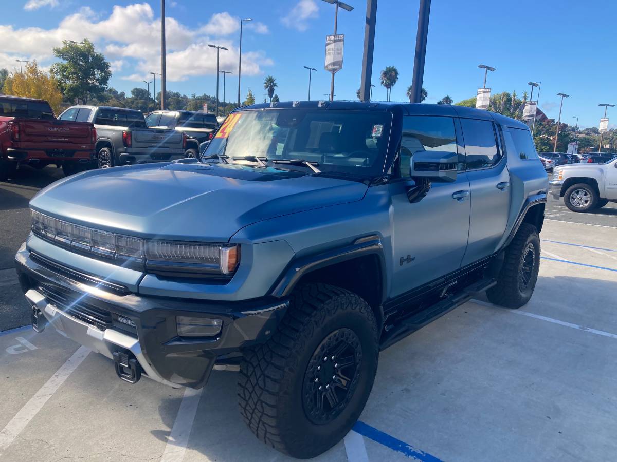 2024 Hummer EV SUV 3X Omega Edition 4