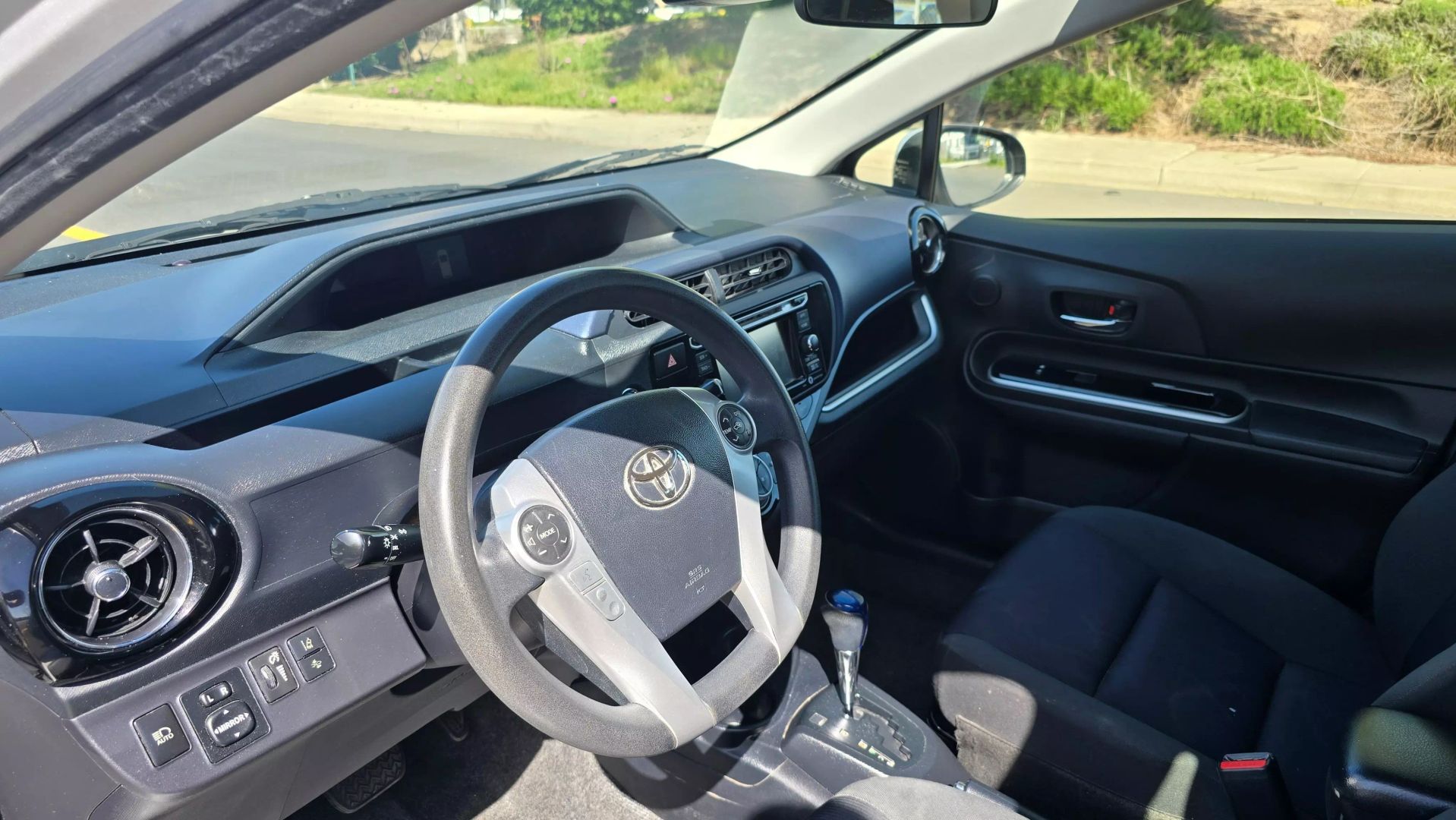 Toyota Prius C 7