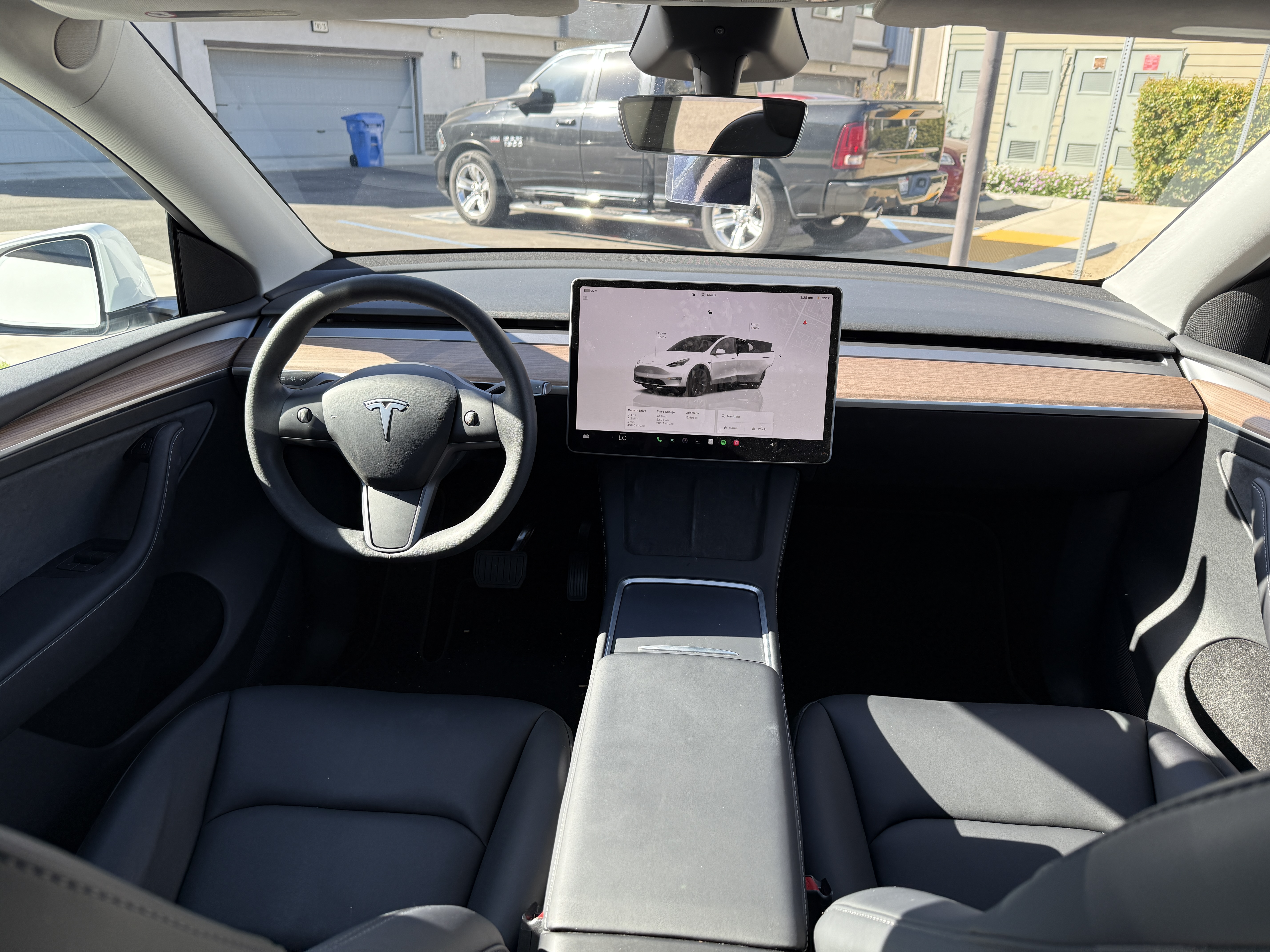 Tesla Model Y Long Range AWD 9