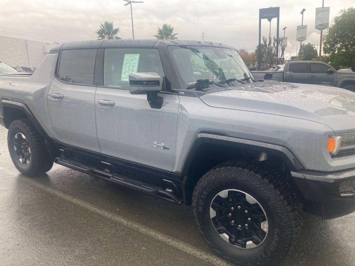2024 GMC Hummer EV Pickup 3X 5