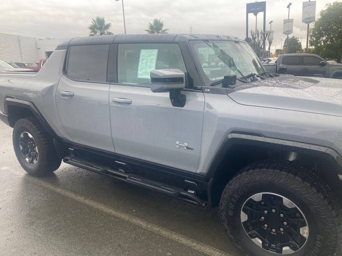 2024 GMC Hummer EV Pickup 3X 7