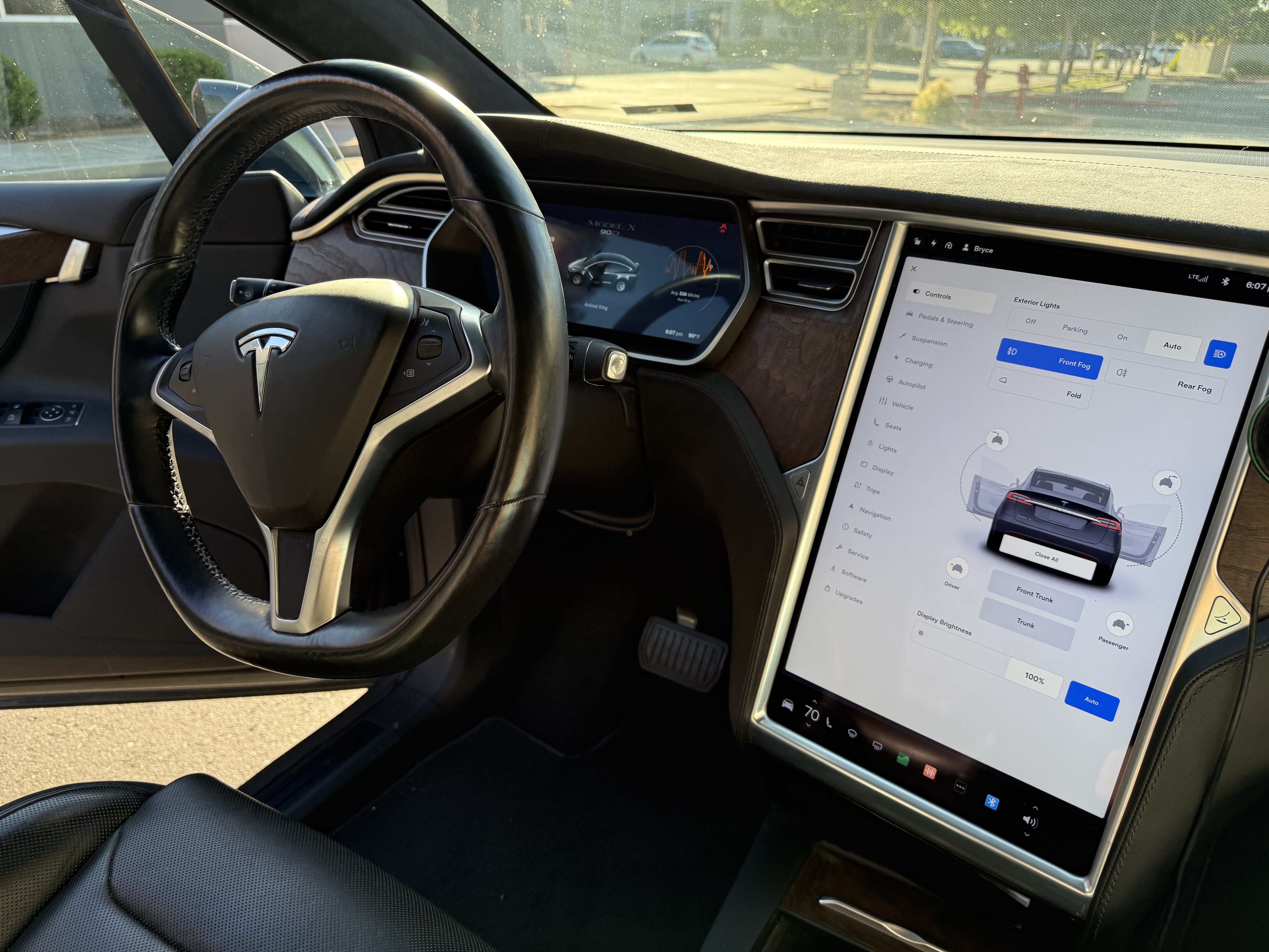 2016 Tesla Model X 90D AWD 3