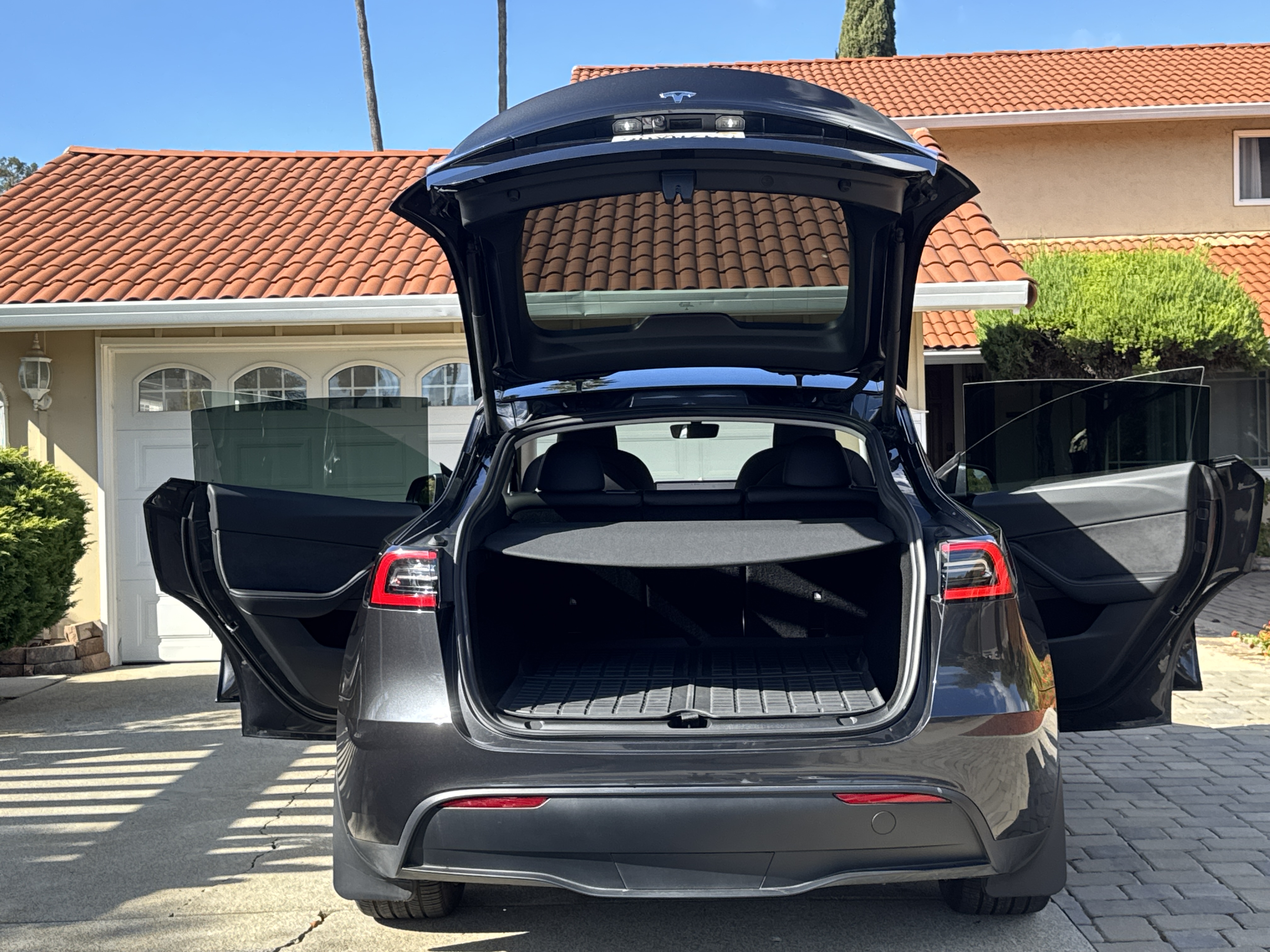 Tesla Model Y 7