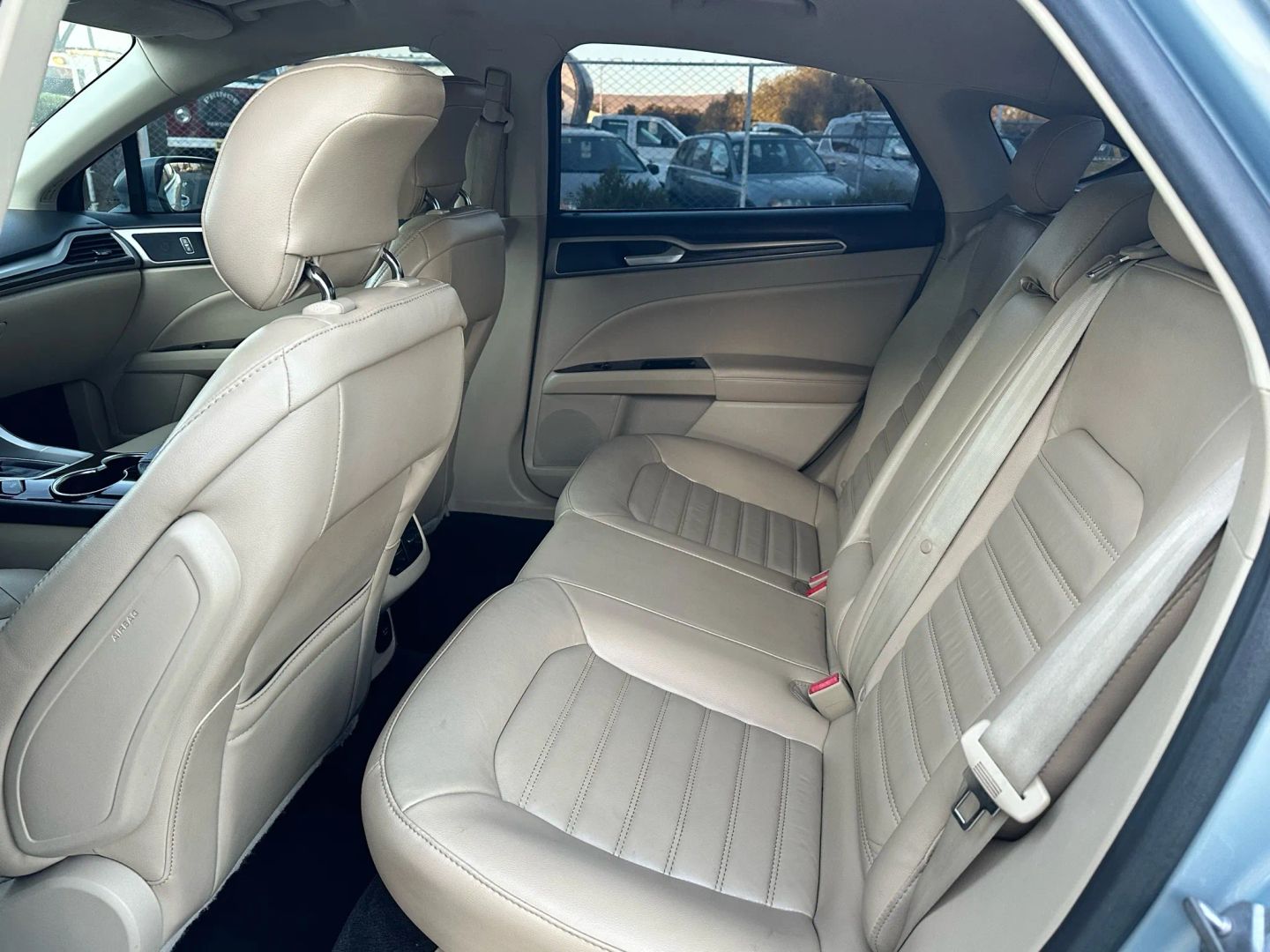 FORD FUSION 8
