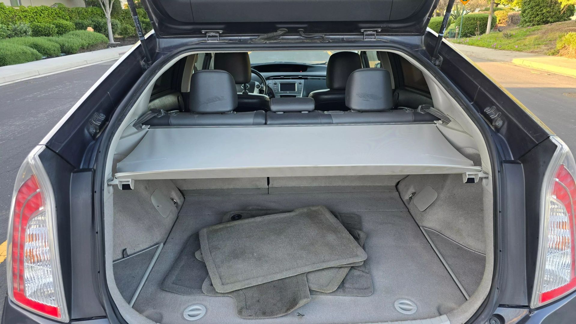 Toyota Prius 7