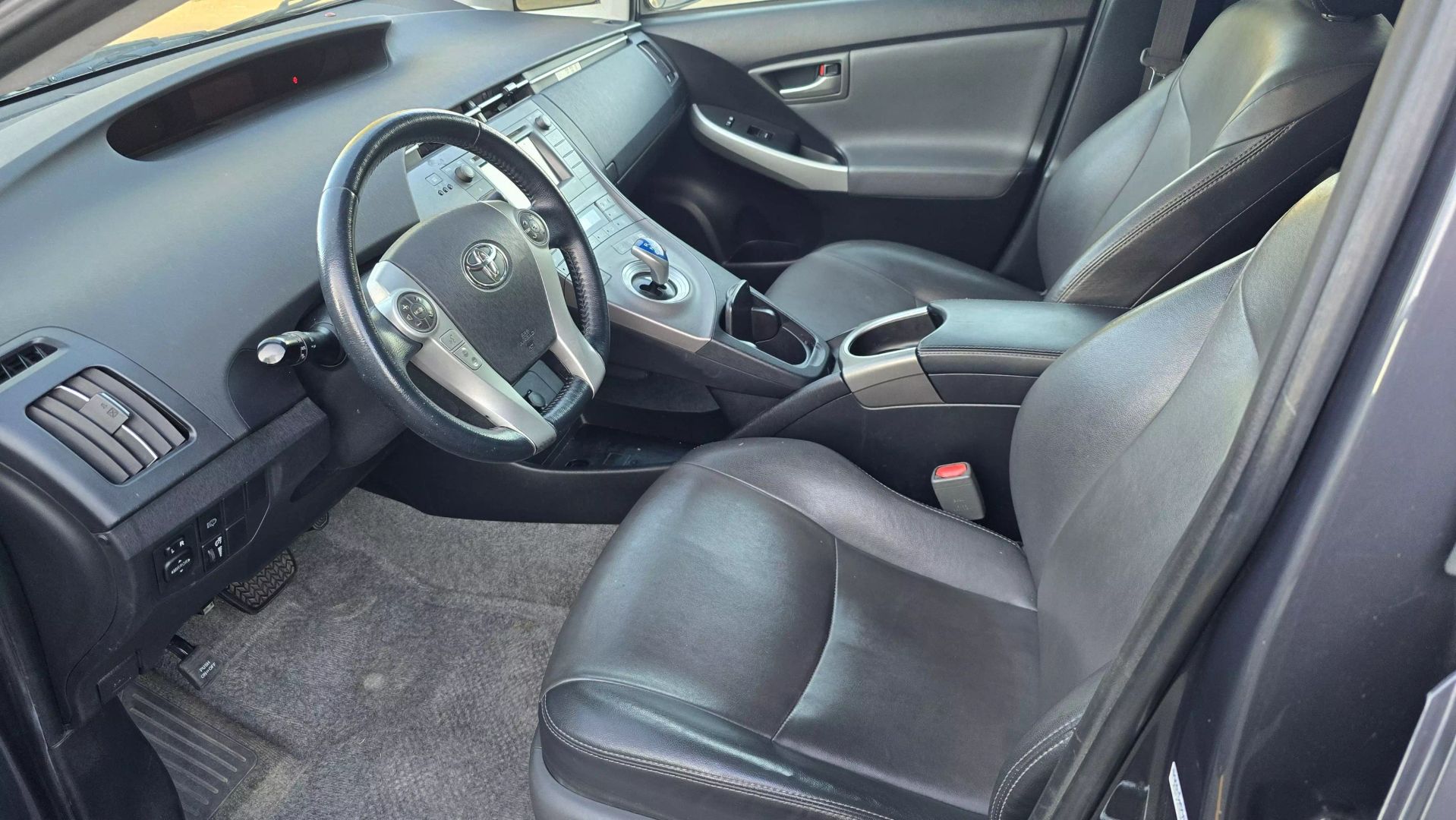 Toyota Prius 8