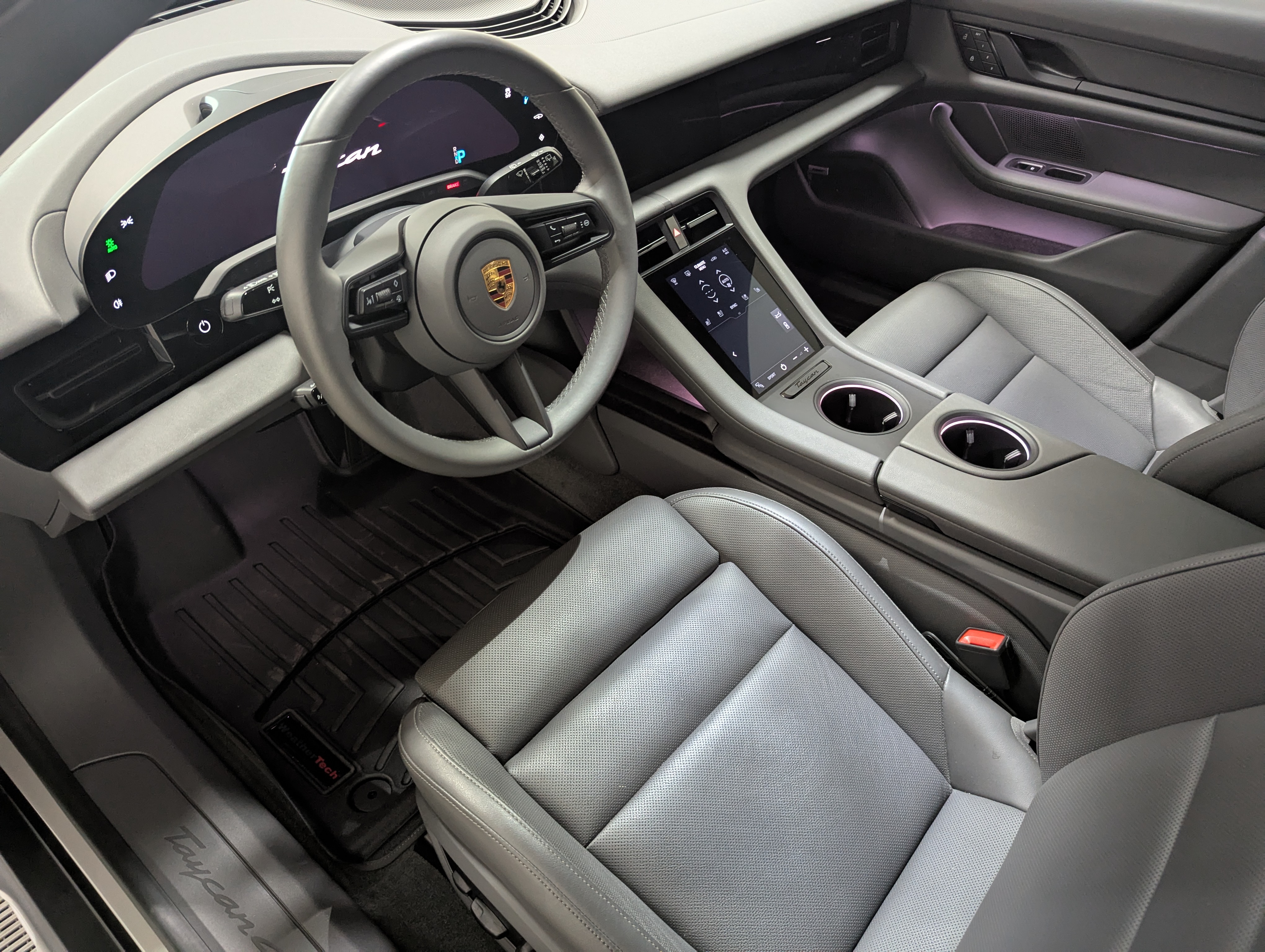 2022 Porsche Taycan 4 Cross Turismo 9