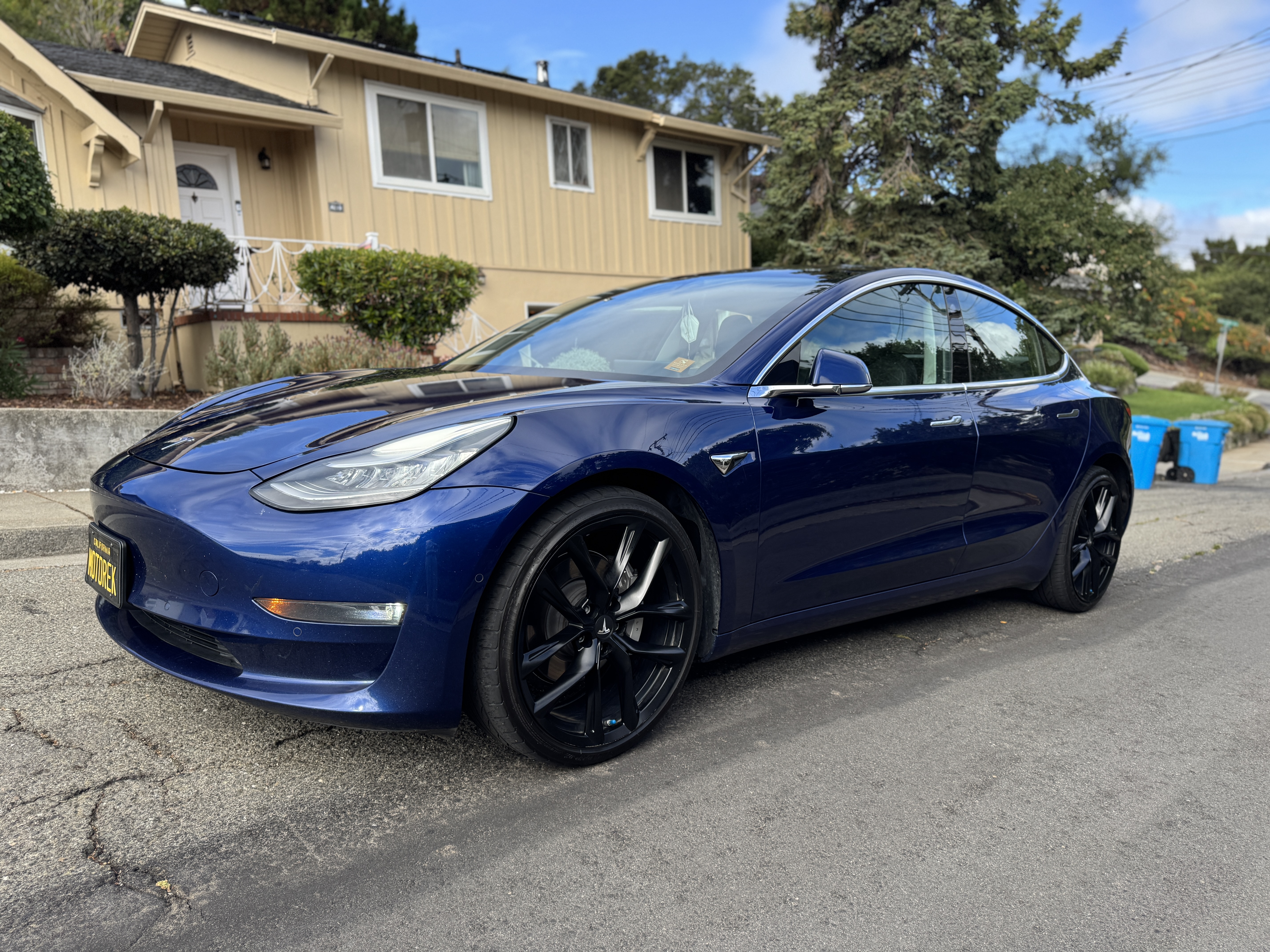Tesla model 3 - extended range AWD 6