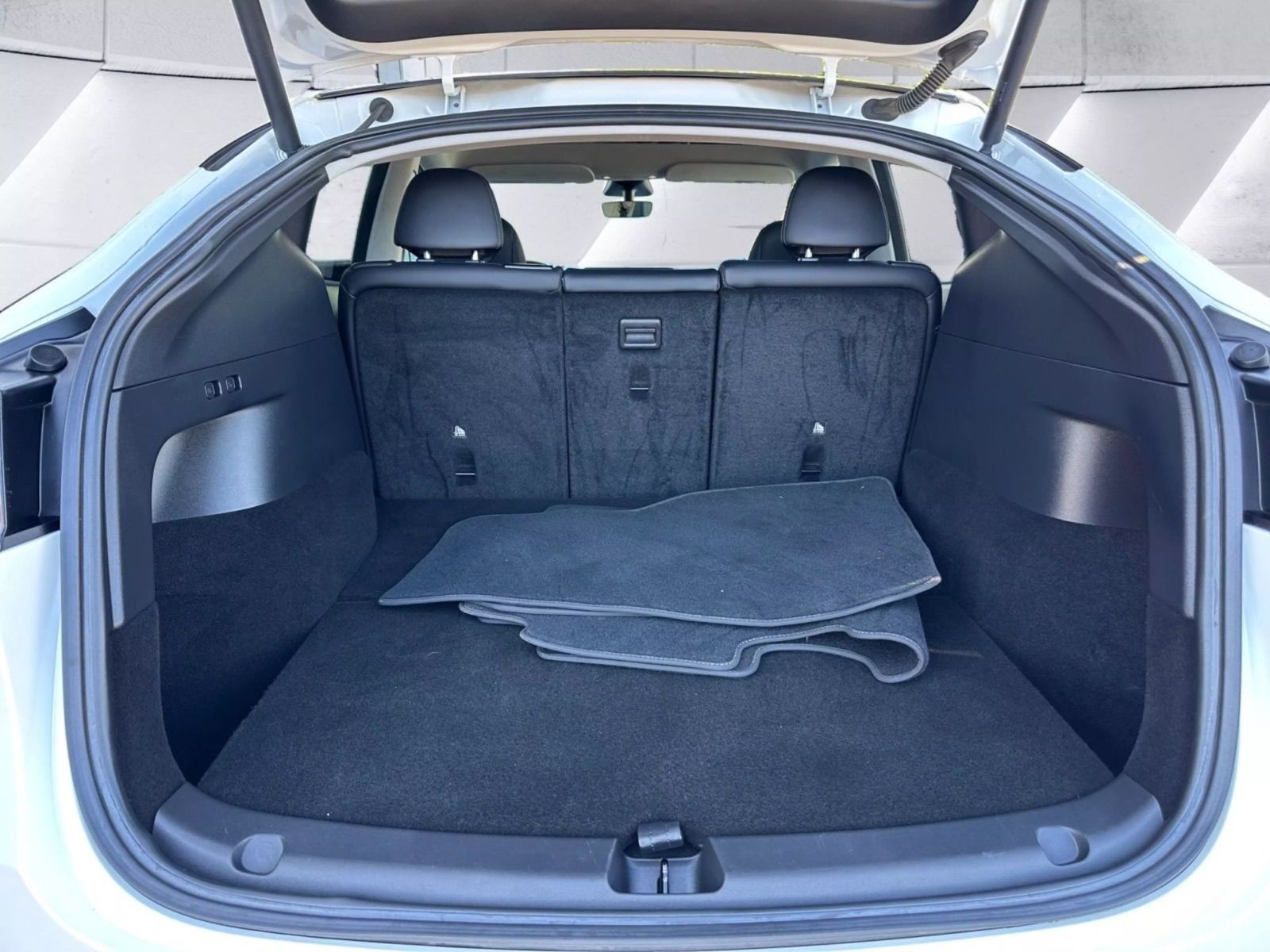 2021 Tesla Model Y 11