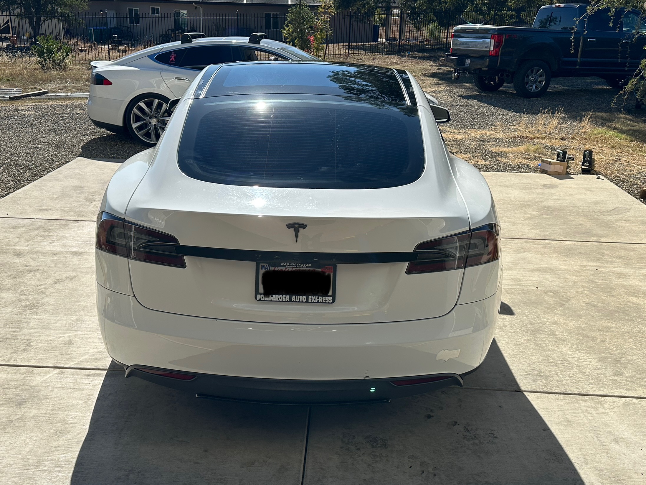 Tesla Model S 5