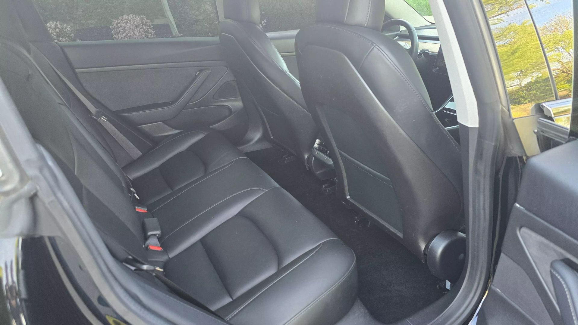 Tesla Model 3 7
