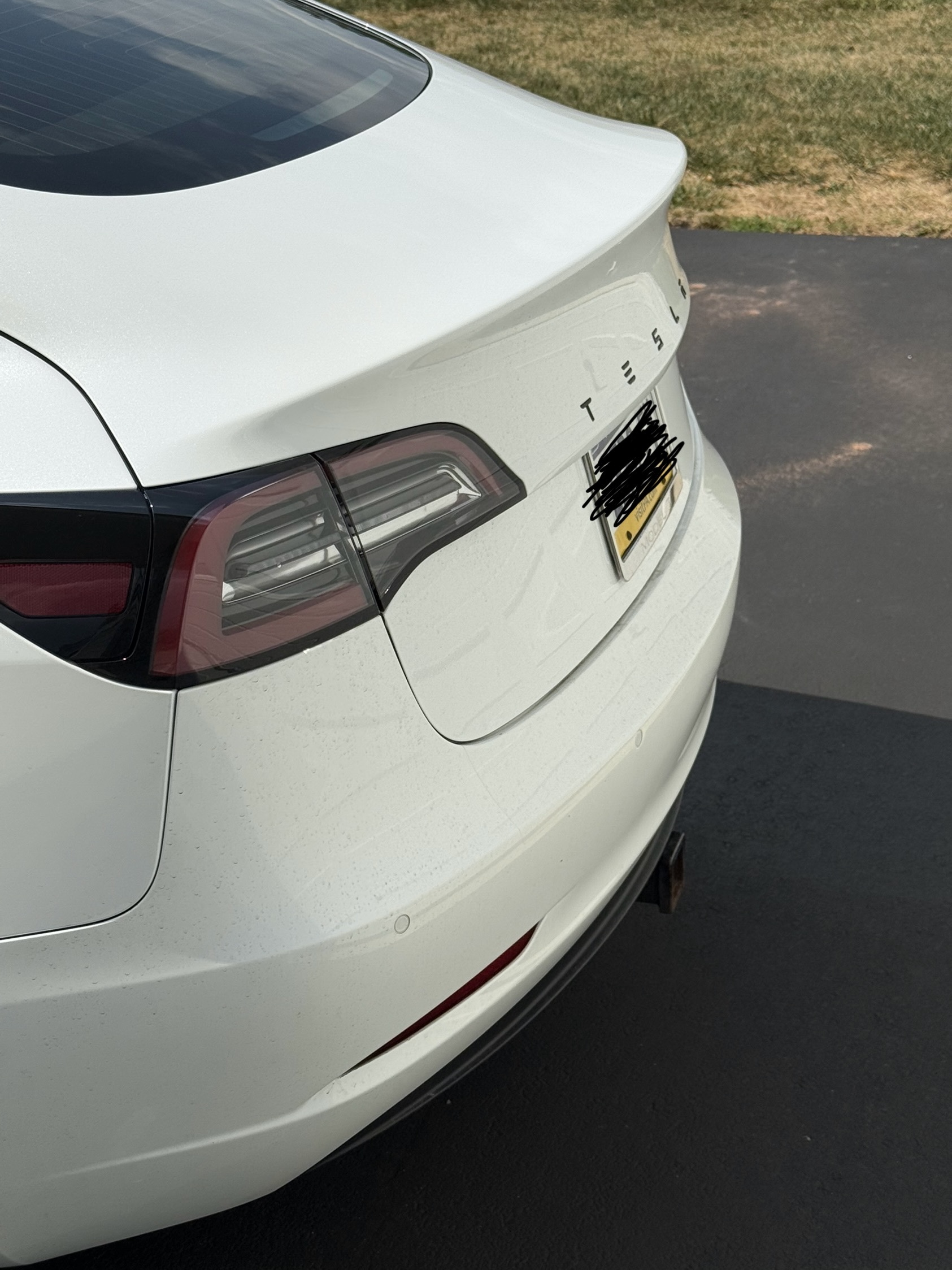 Tesla Model 3 2
