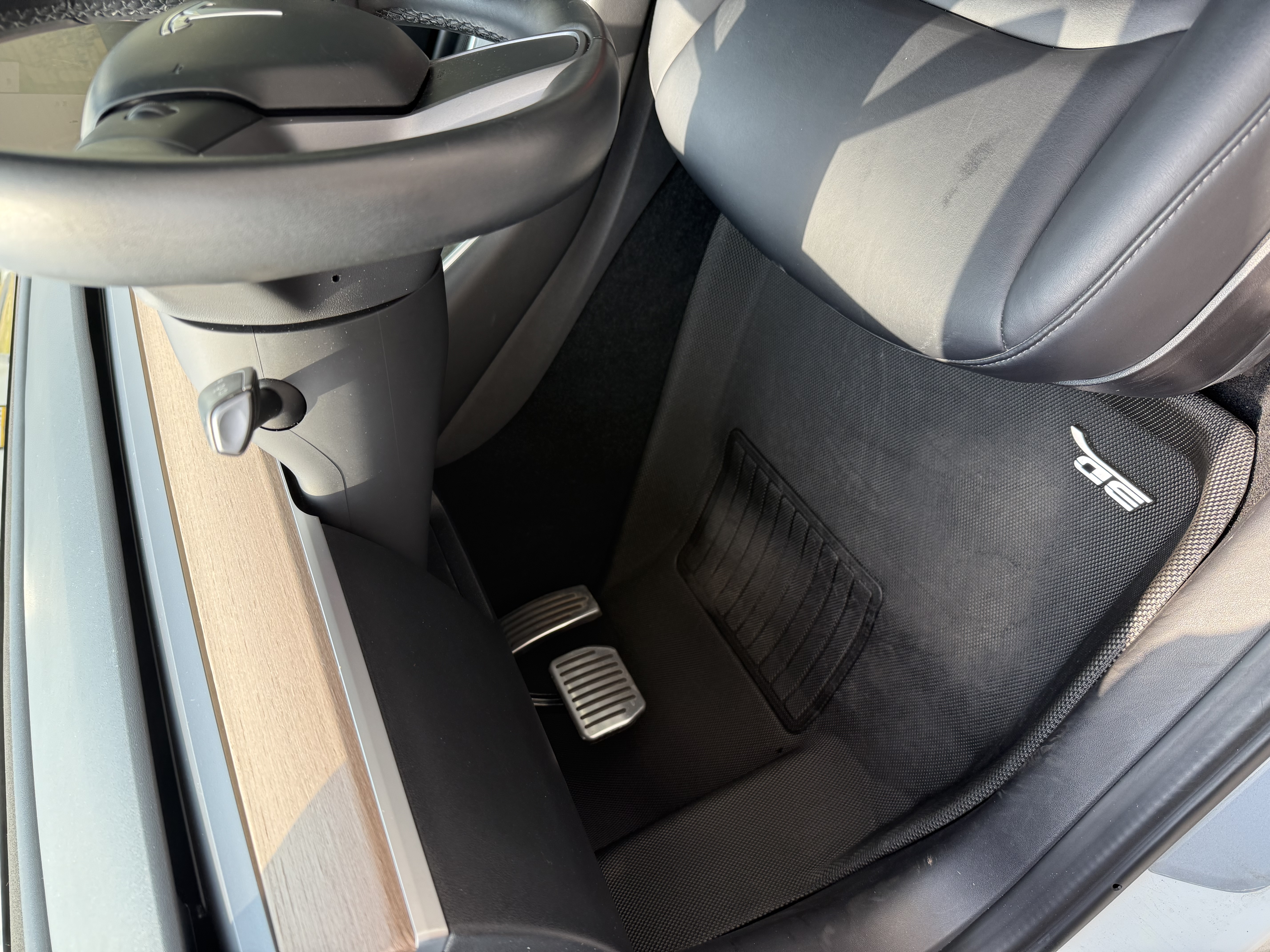 Tesla Model 3 7