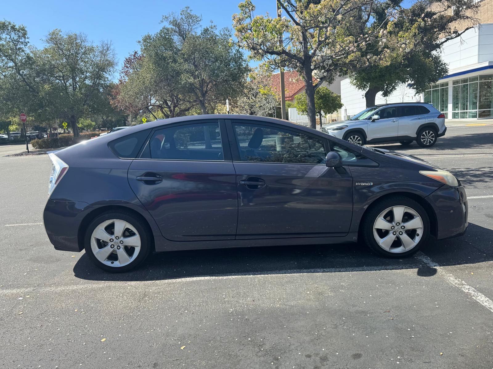 Toyota Prius Hybrid 2