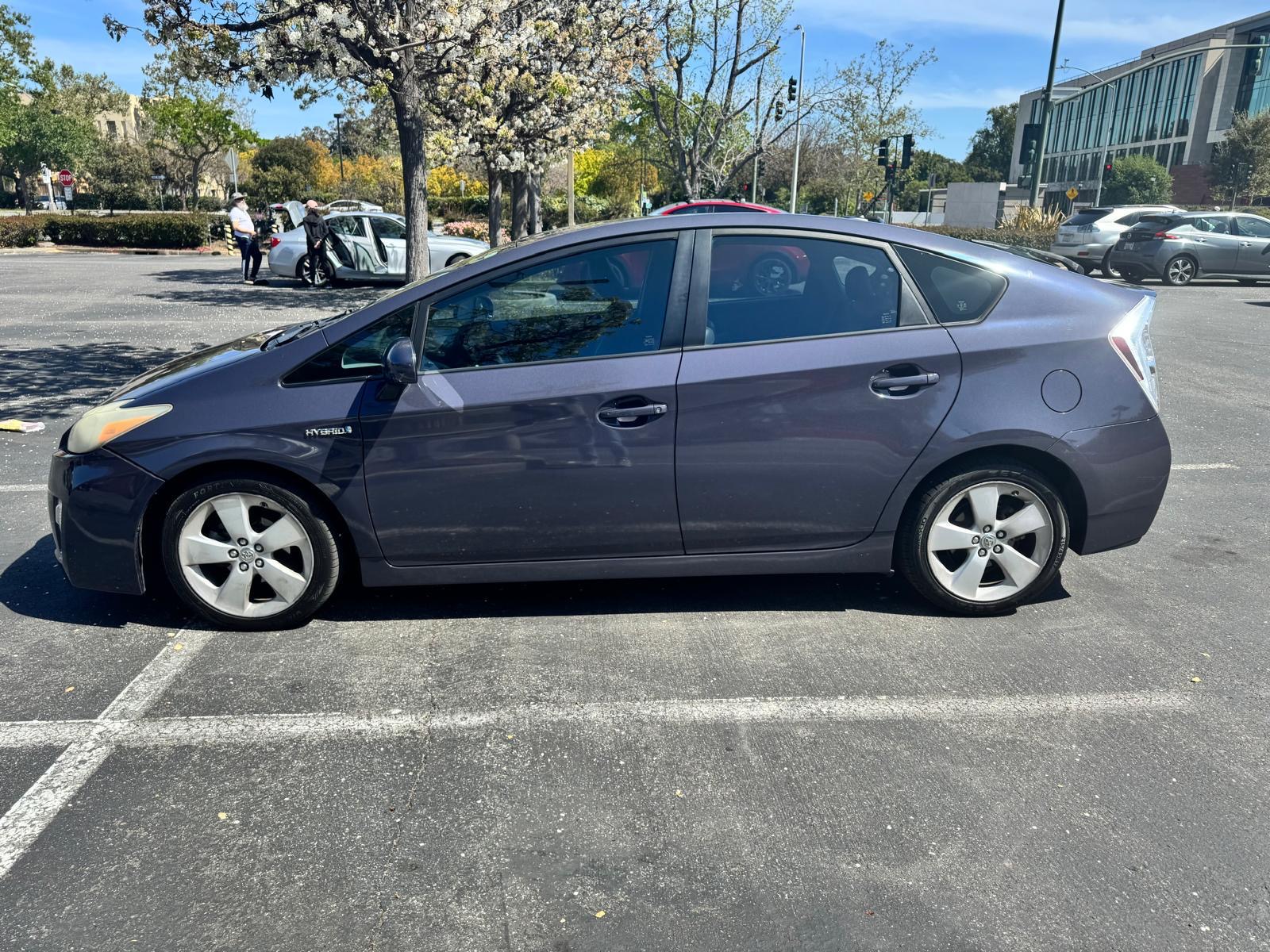 Toyota Prius Hybrid 3