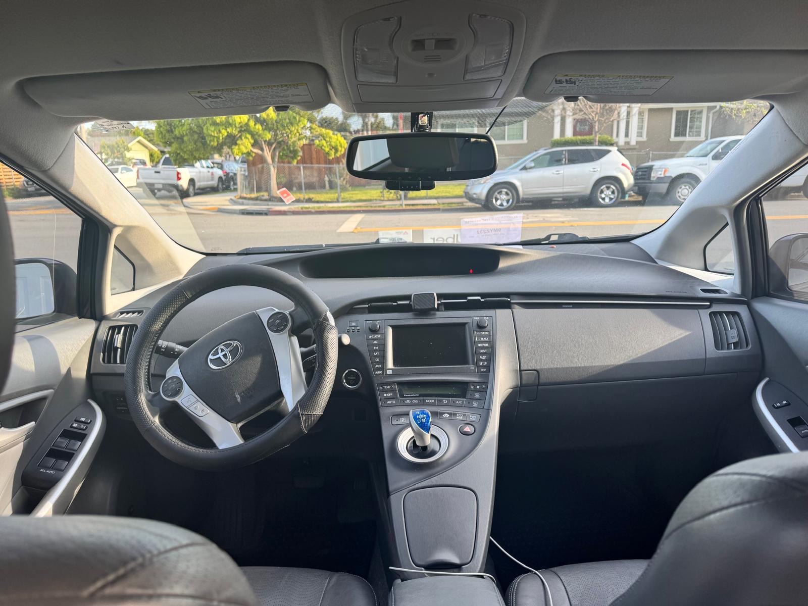 Toyota Prius Hybrid 5
