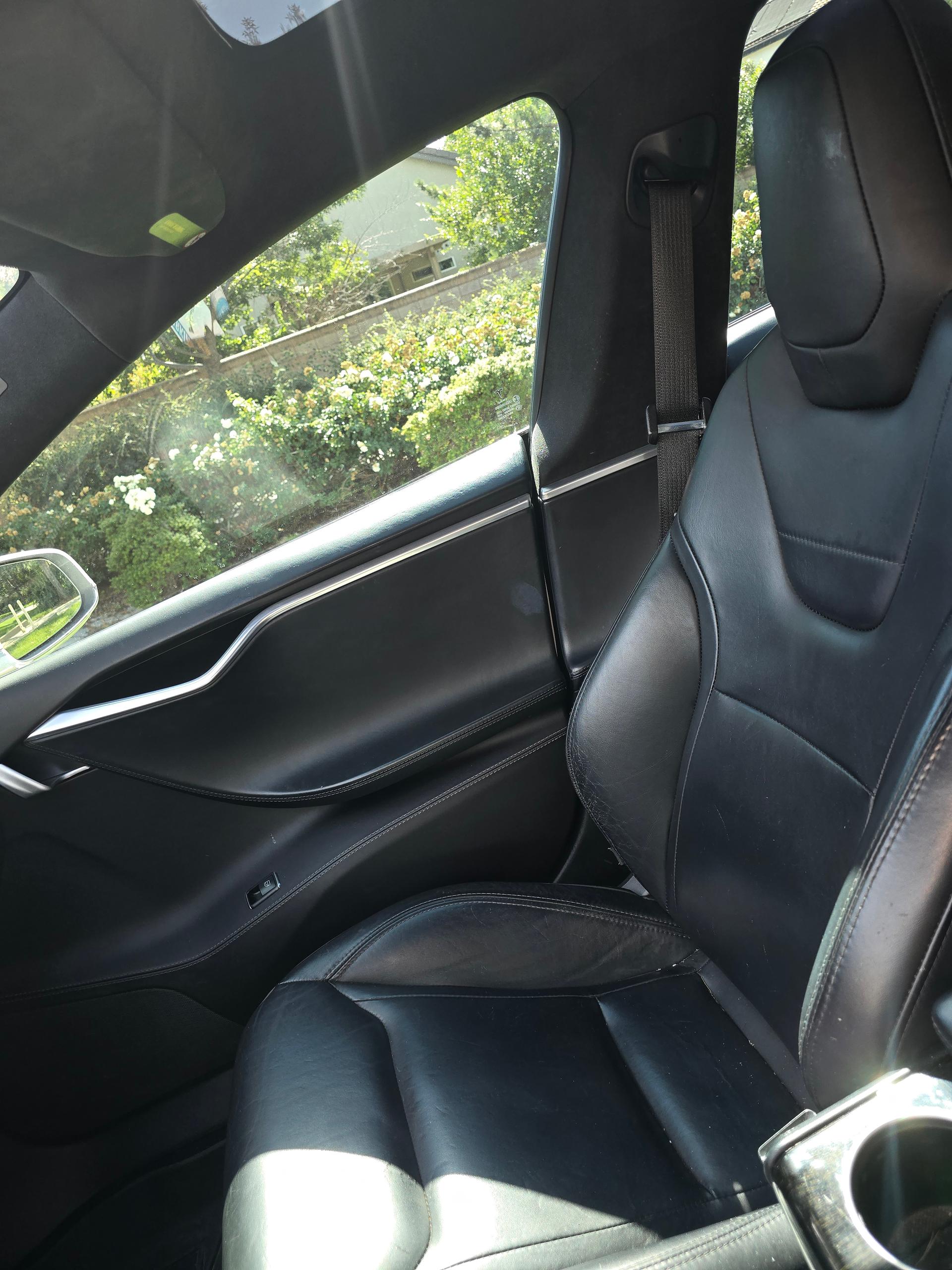 Tesla Model S 75 7