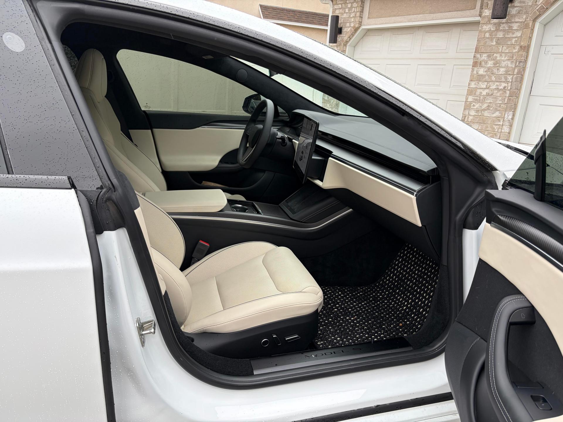 2023 Tesla Model S Plaid 4