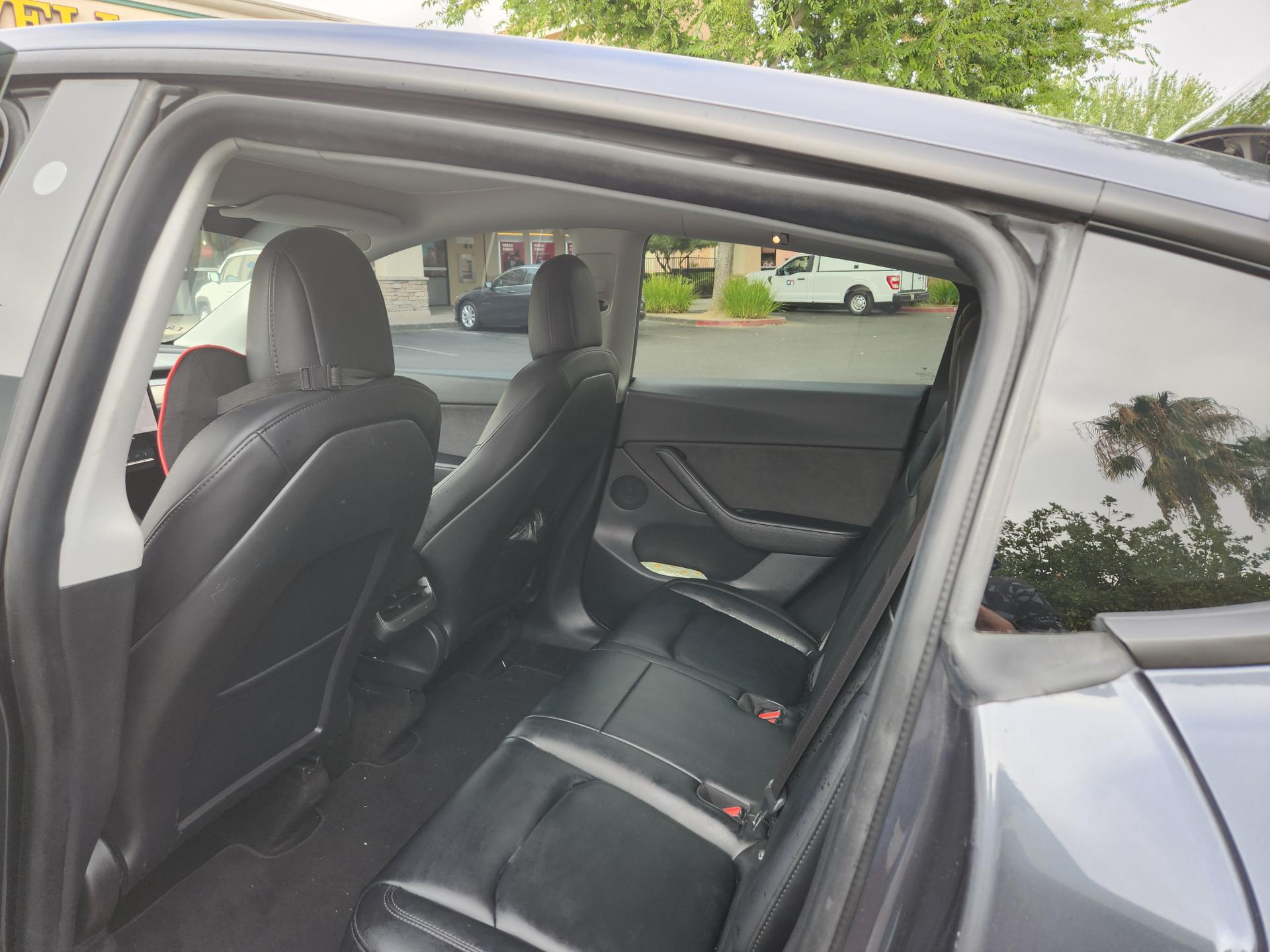 Tesla Model Y long range AWD salvage title 4