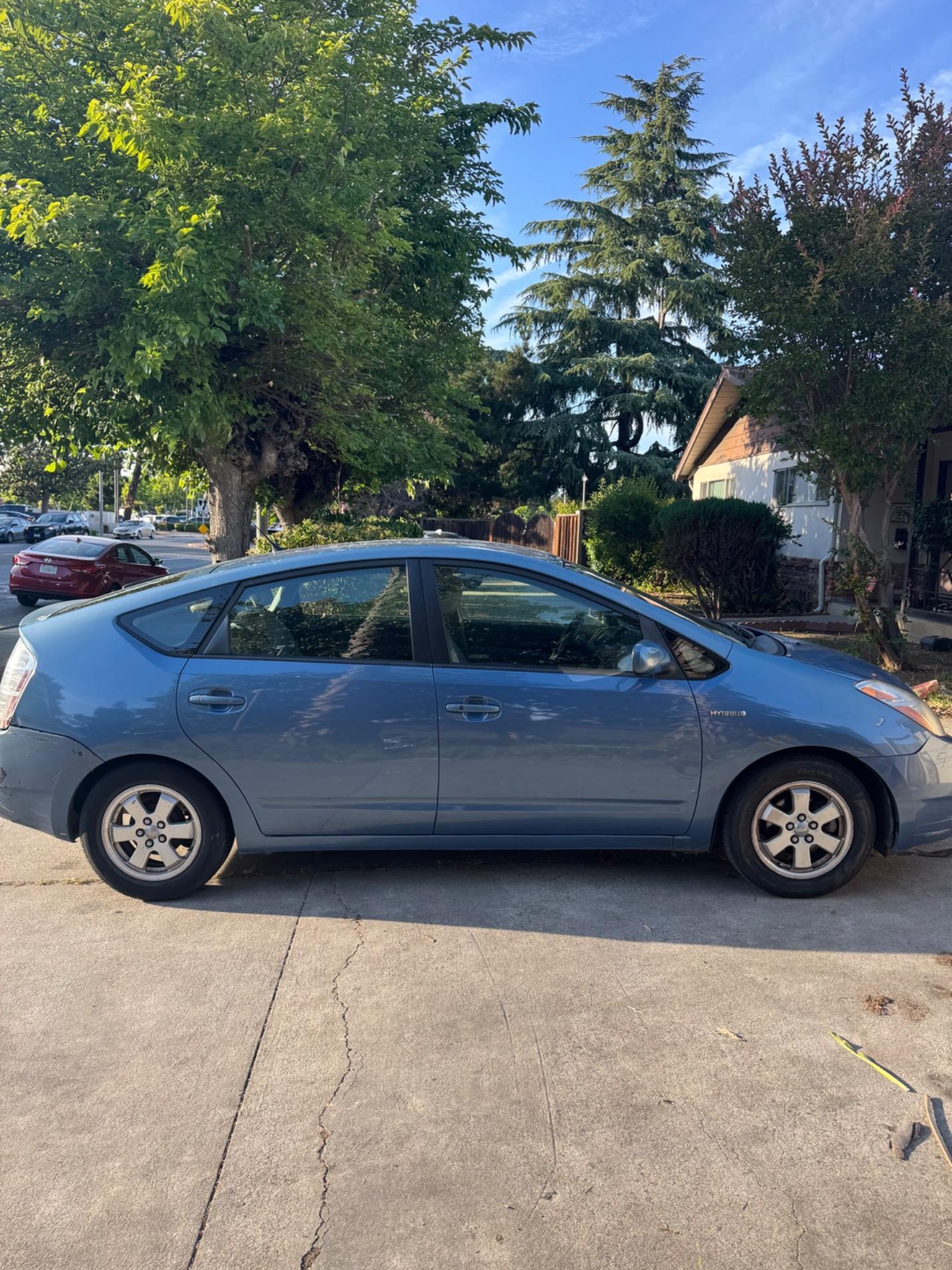 Toyota Prius 3