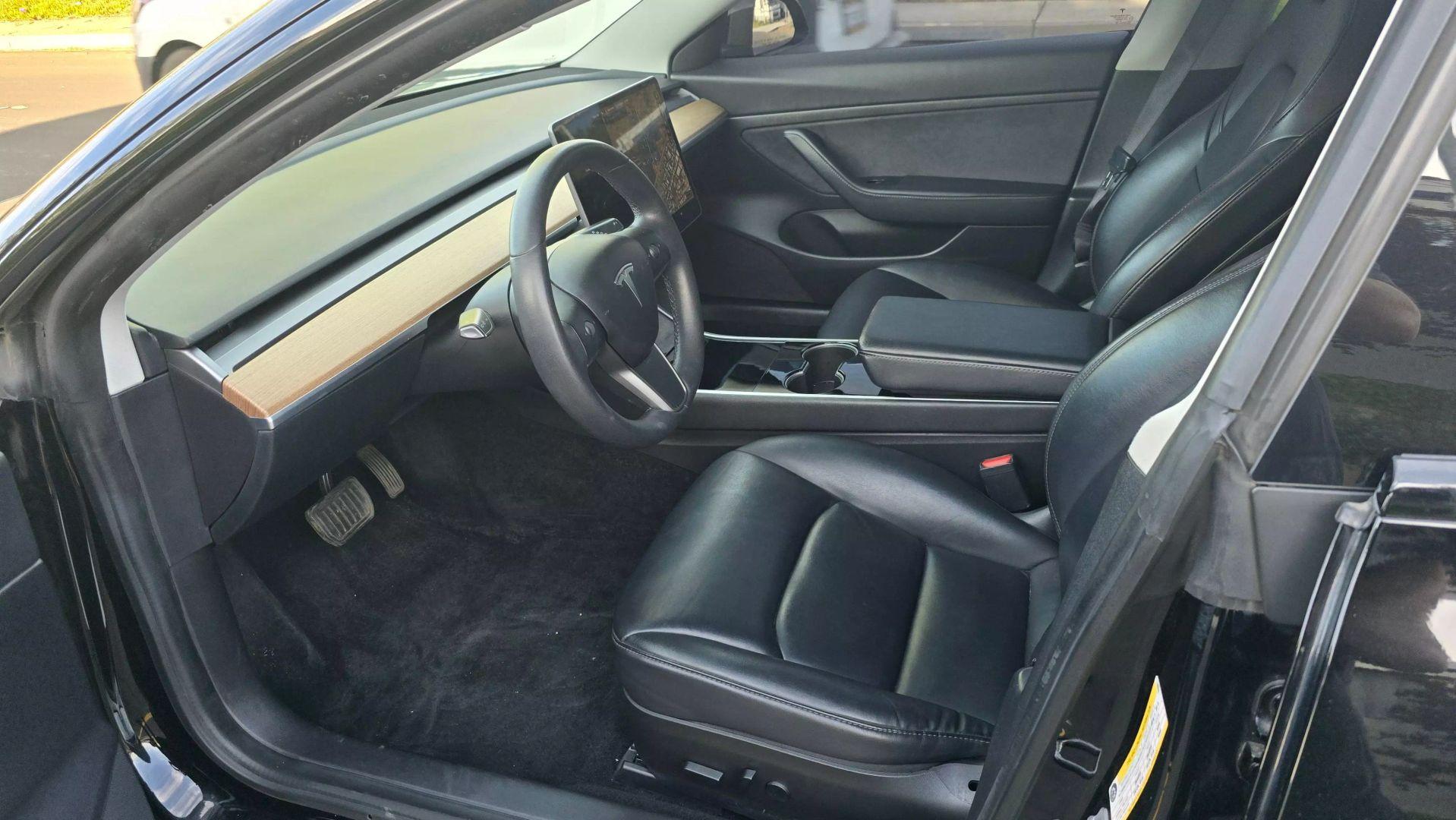 2020 Tesla Model 3 8